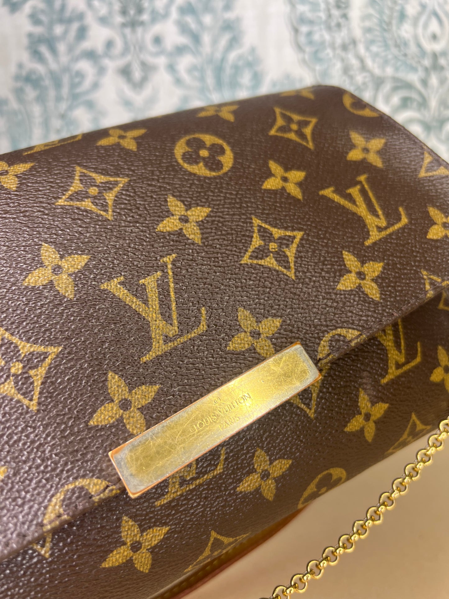 Louis Vuitton Favorite MM