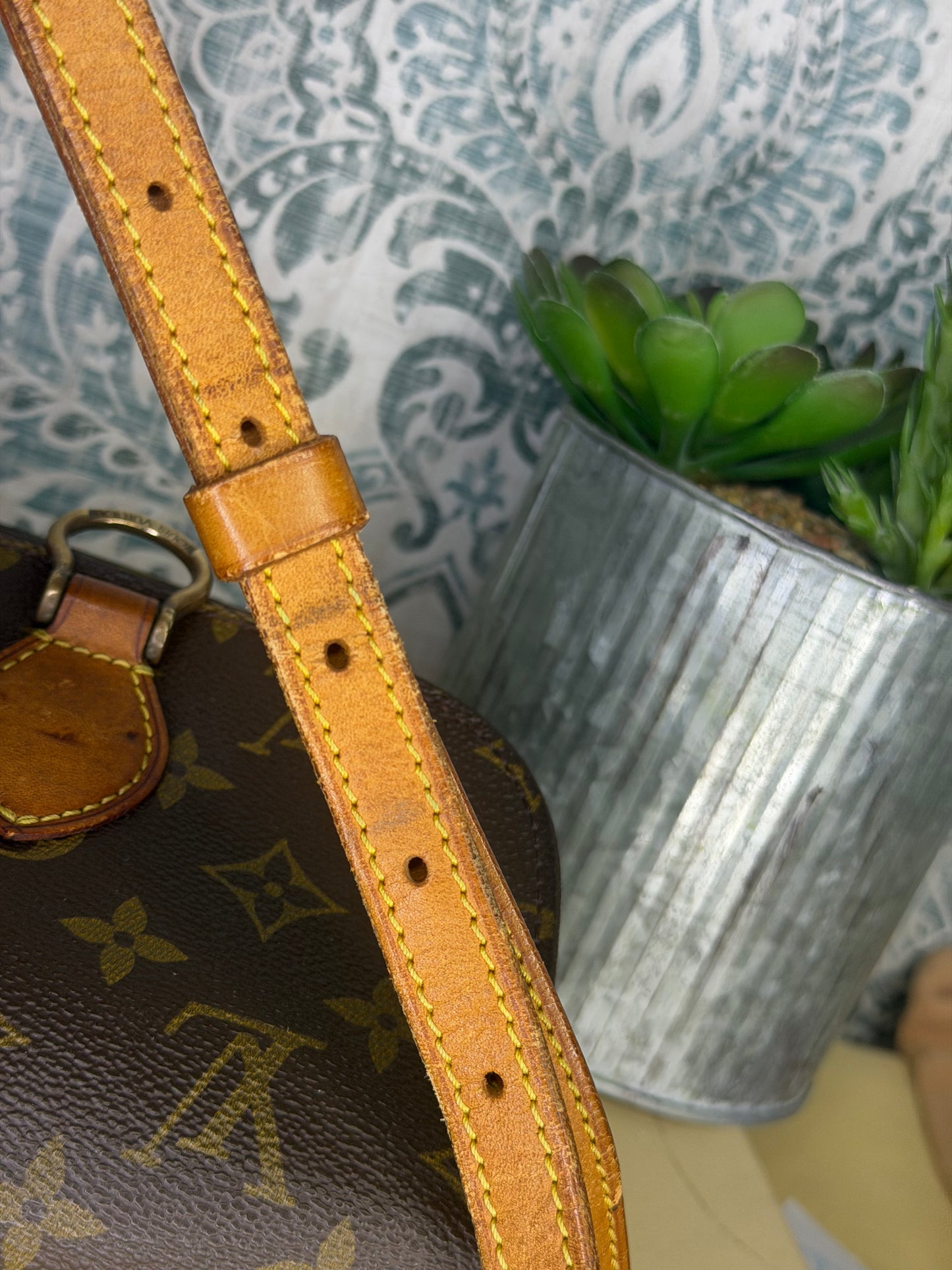 Louis Vuitton Saint Cloud PM