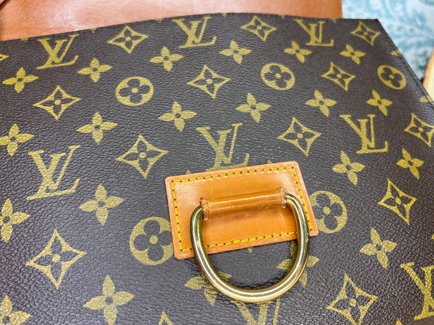 Louis Vuitton Lena Clutch