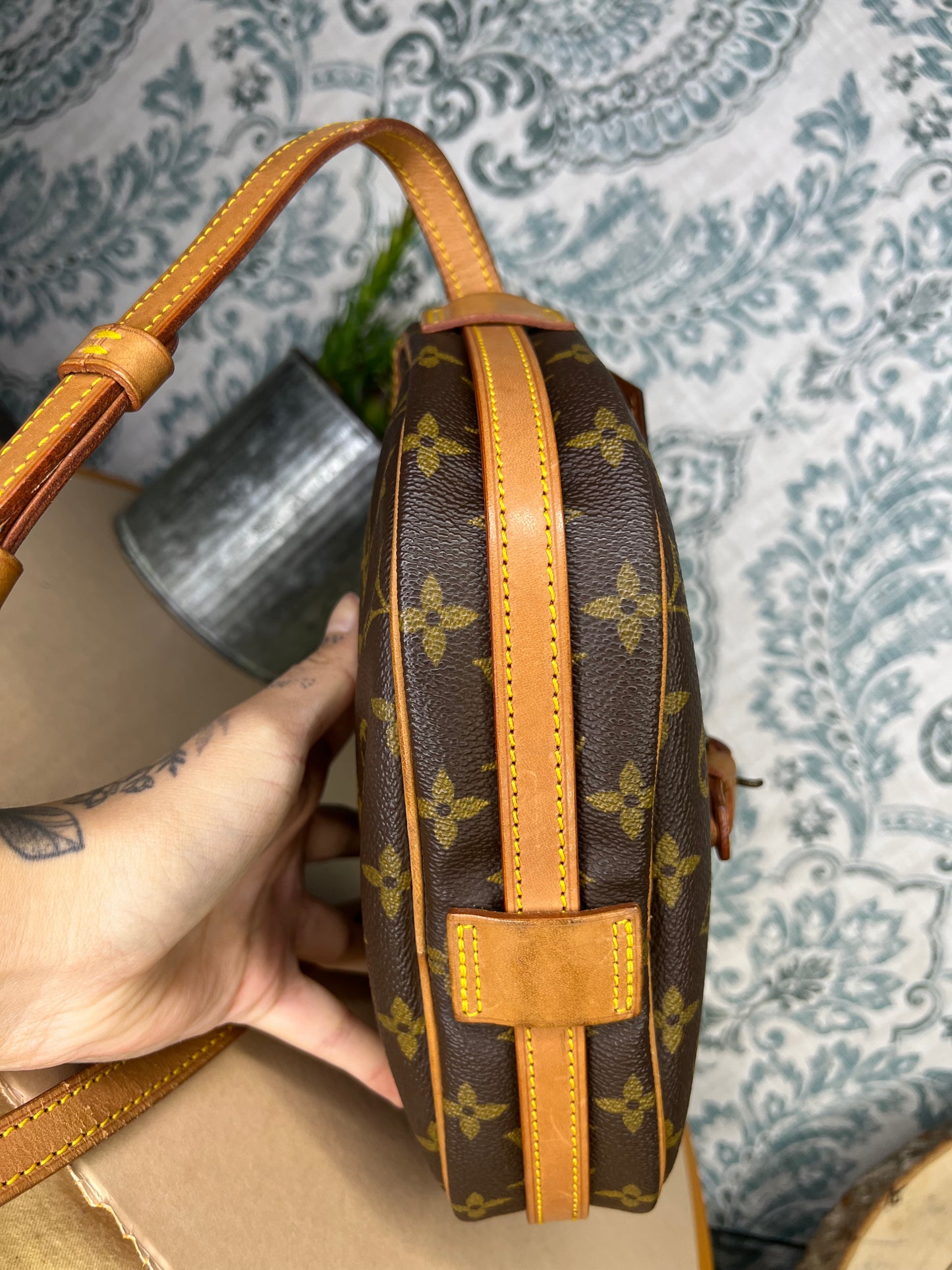 Louis Vuitton Jeune Fille MM