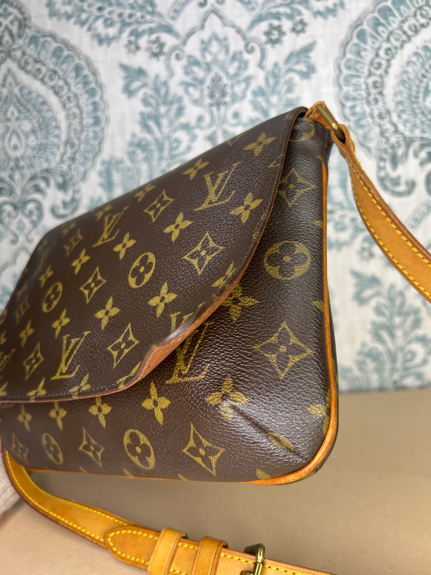 Louis Vuitton Musette Tango - Long Strap