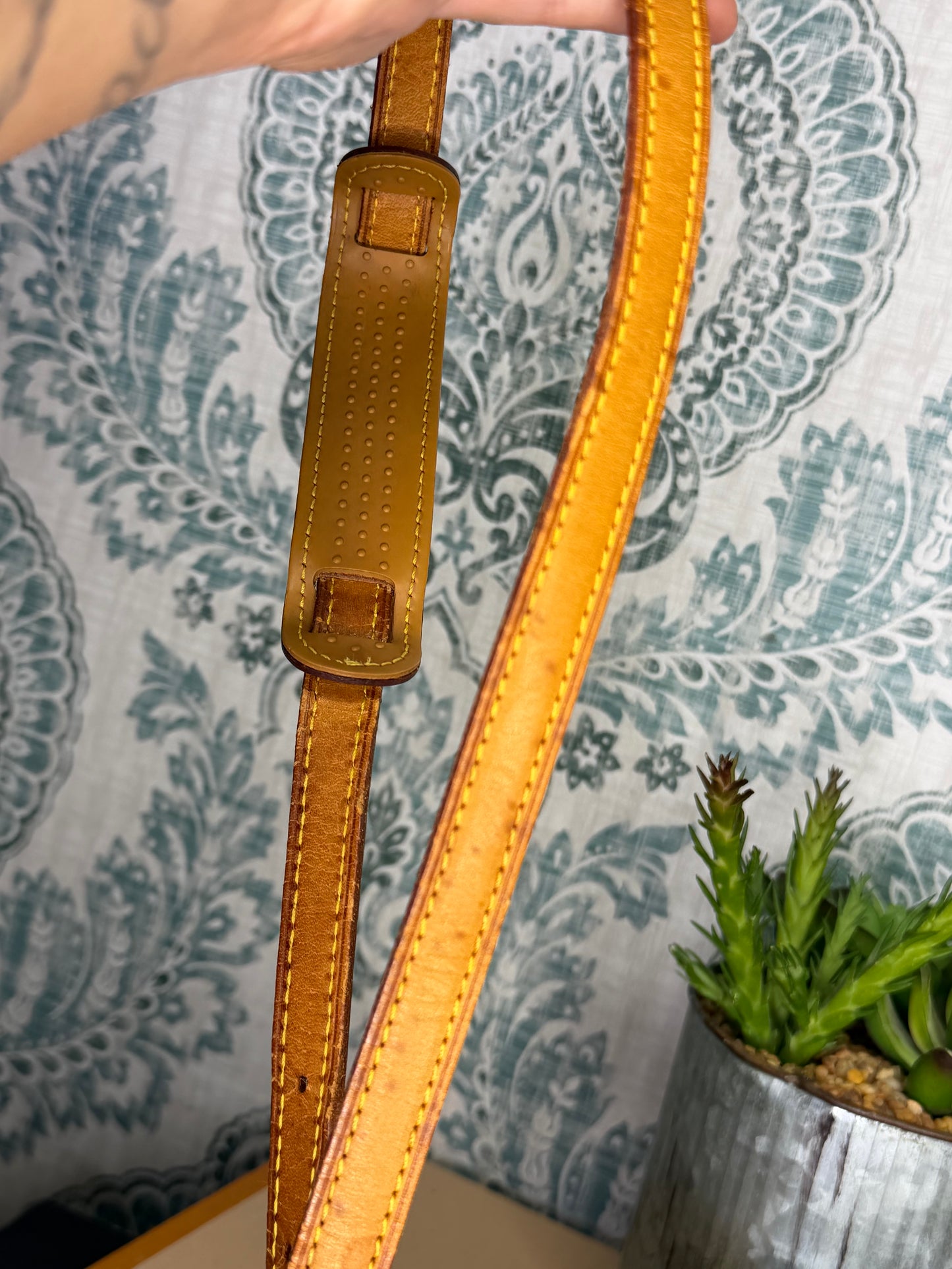 Louis Vuitton Saint Germain 24