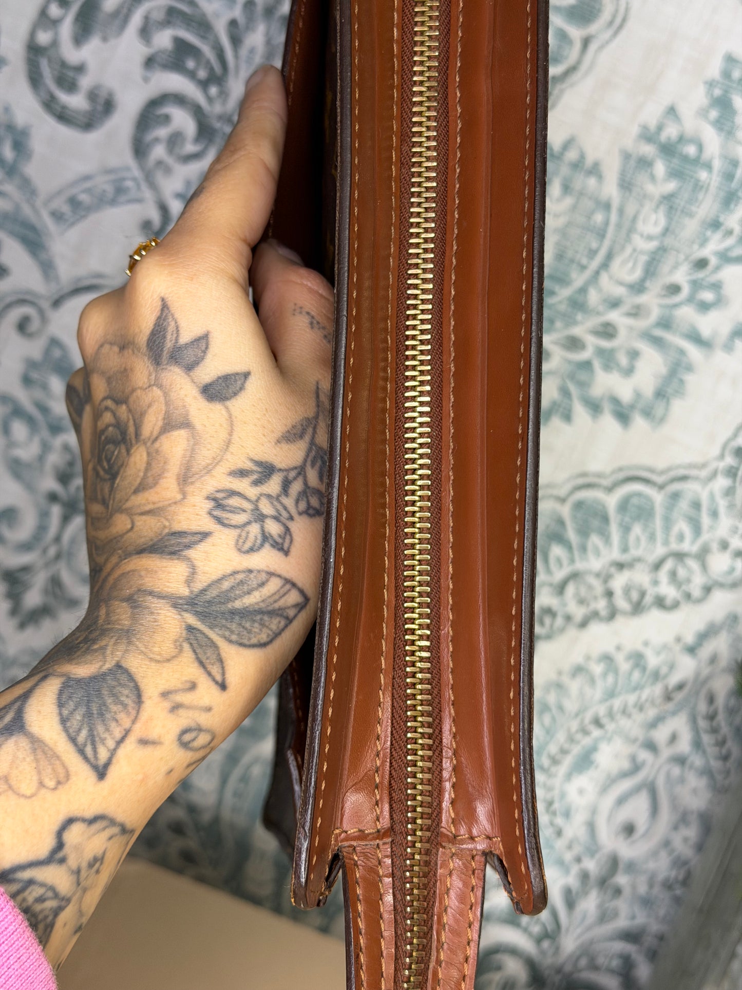 Louis Vuitton Pochette Homme Clutch
