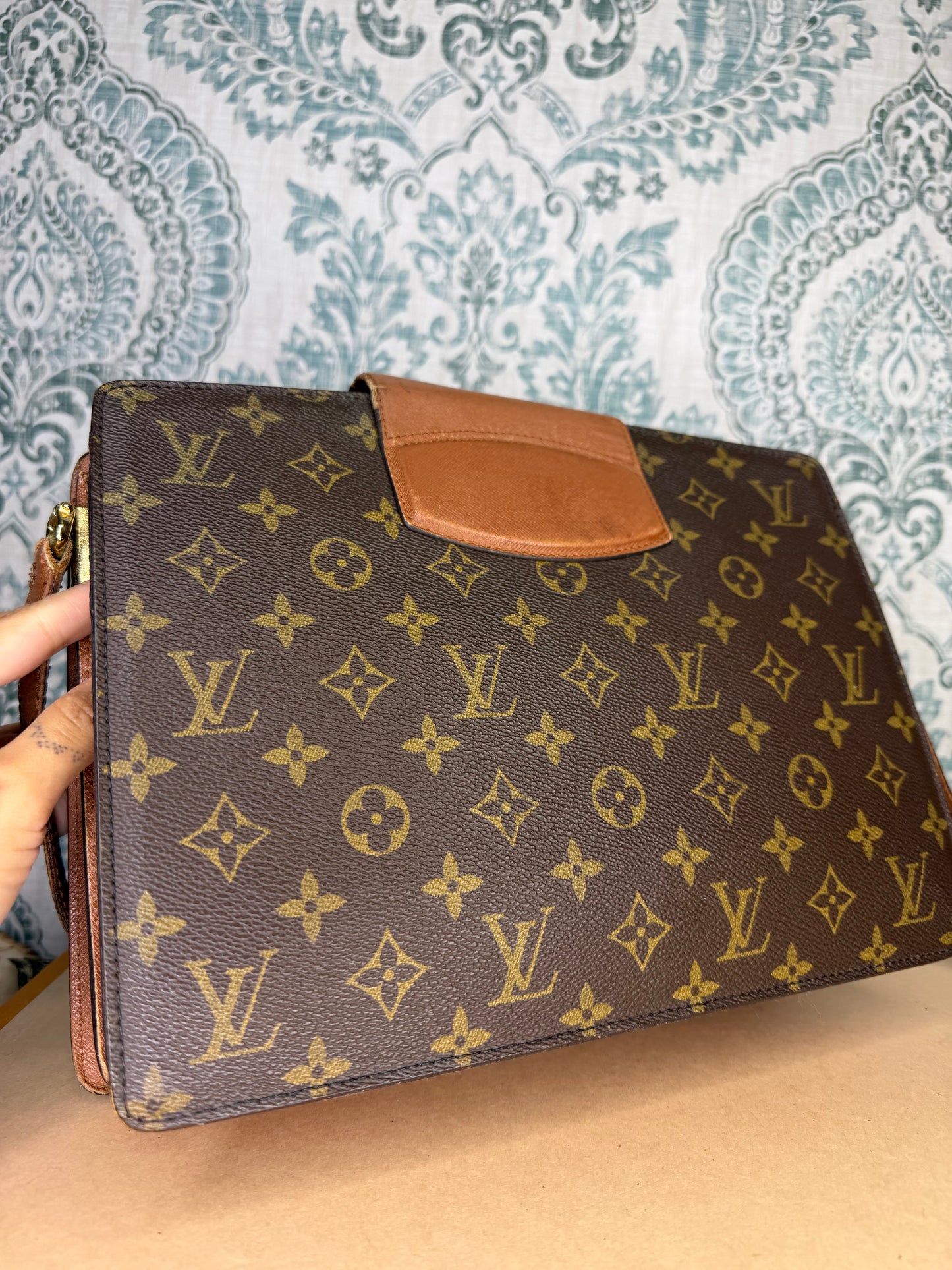 Louis Vuitton Courcelles