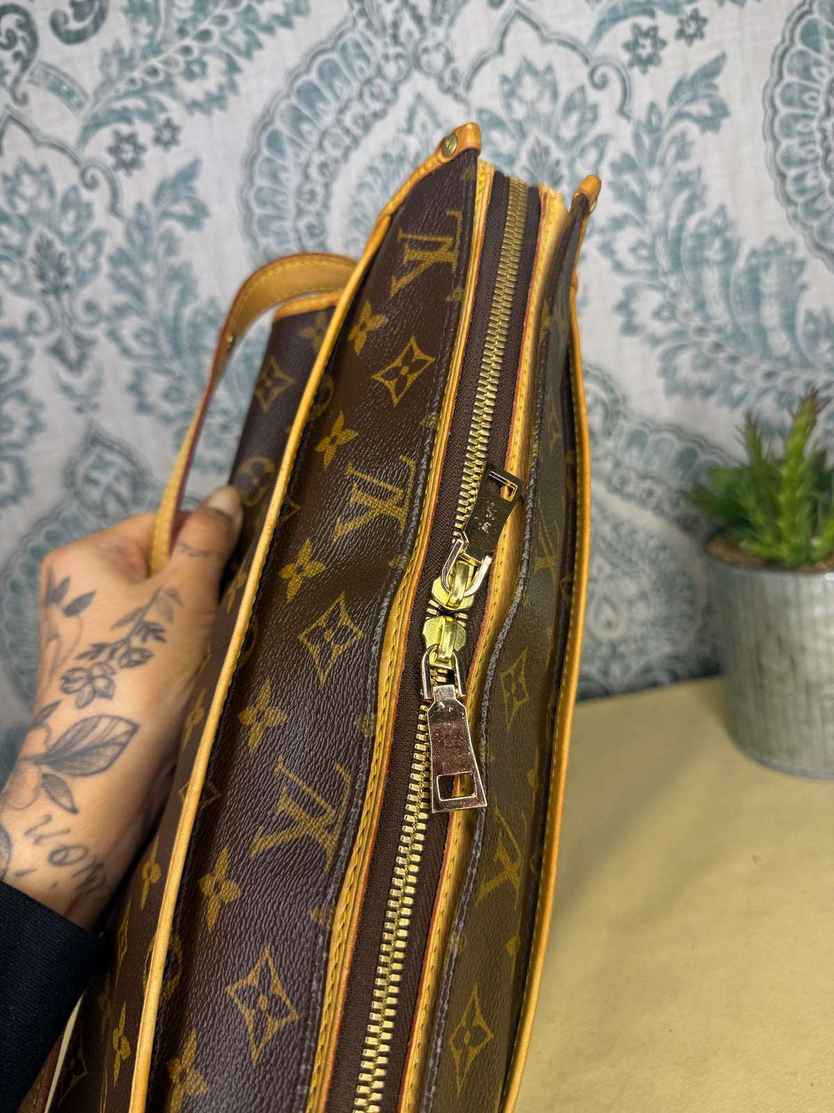Louis Vuitton Popincourt Long