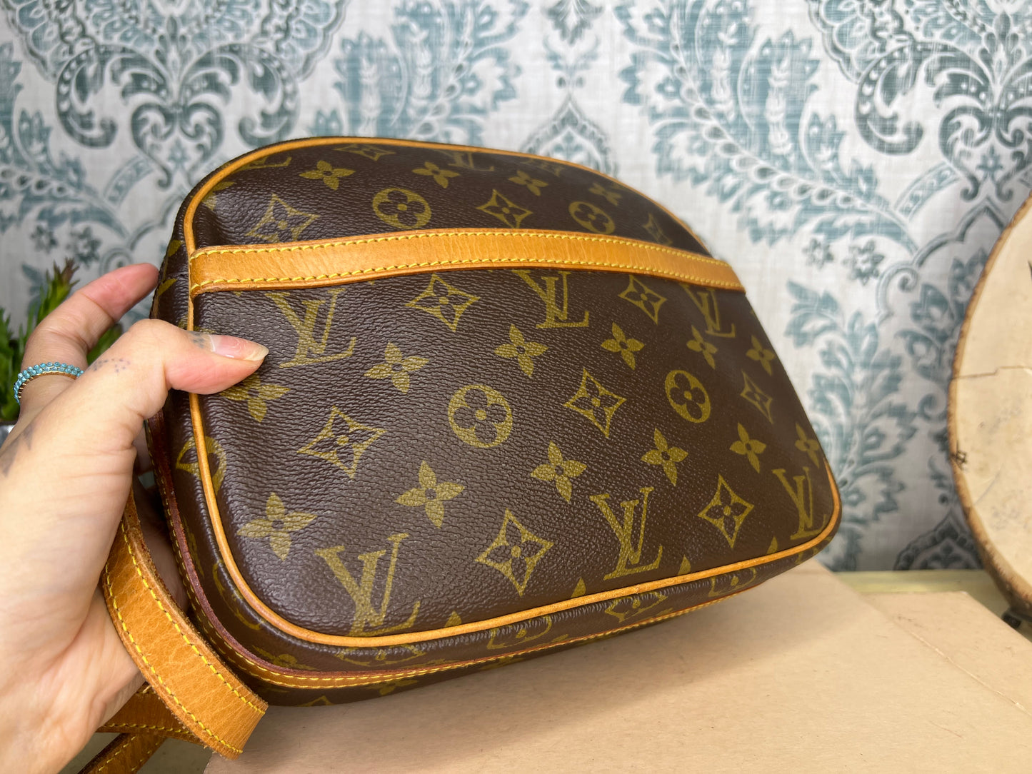 Louis Vuitton Senlis