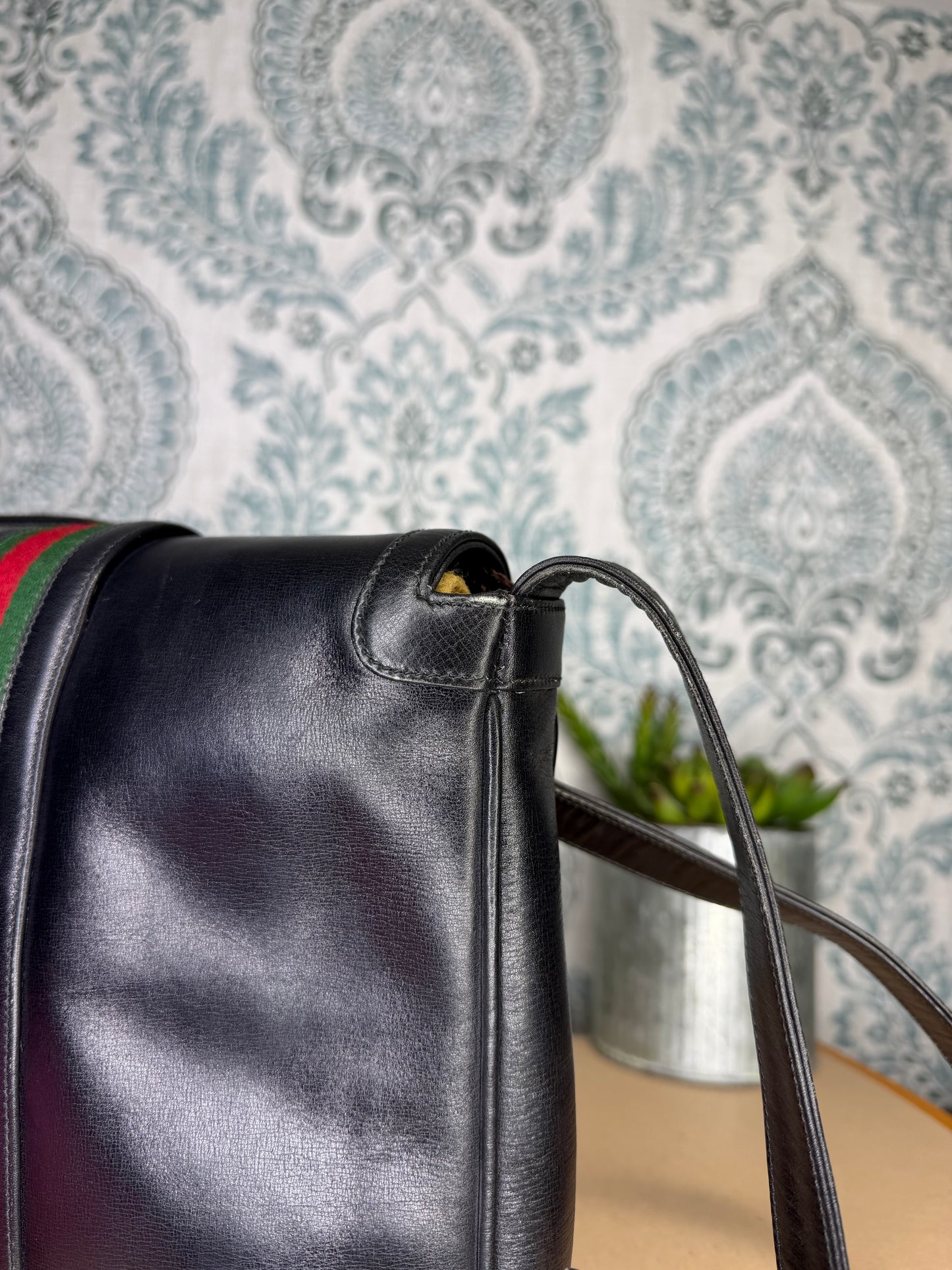 Gucci Vintage Sherry Line Shoulder Bag
