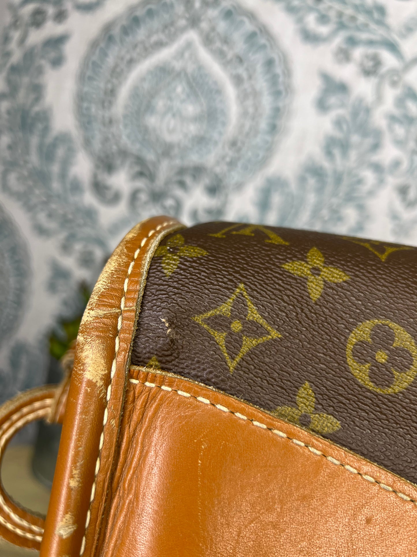 Louis Vuitton French Company Vintage Train Case / Cosmetic Case