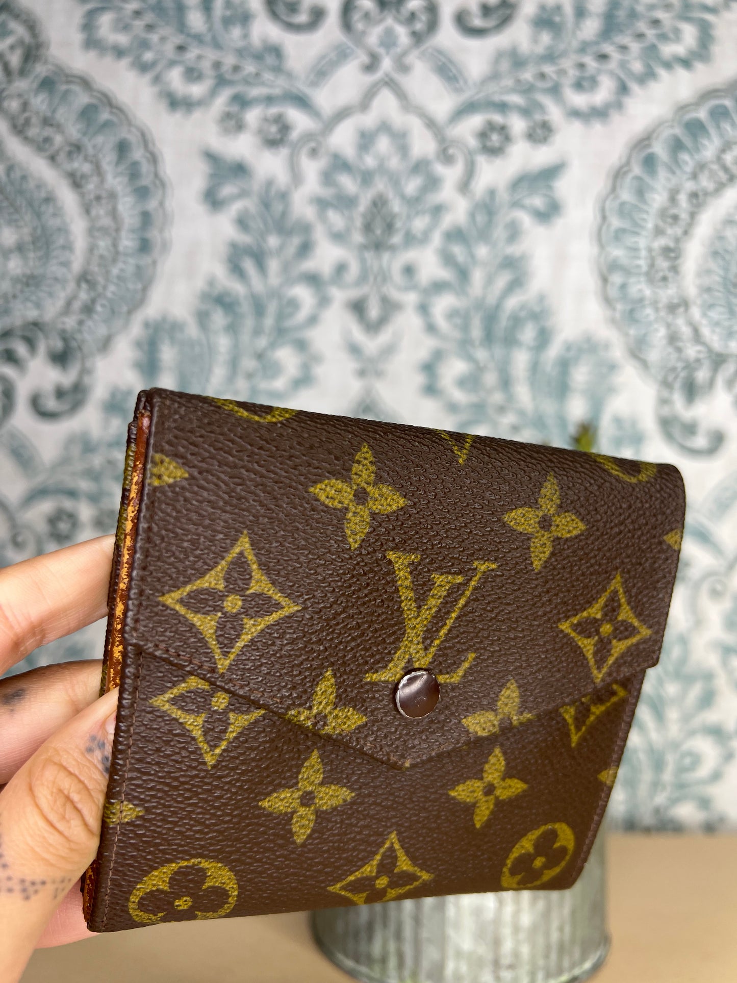Louis Vuitton Monogram Elise Wallet