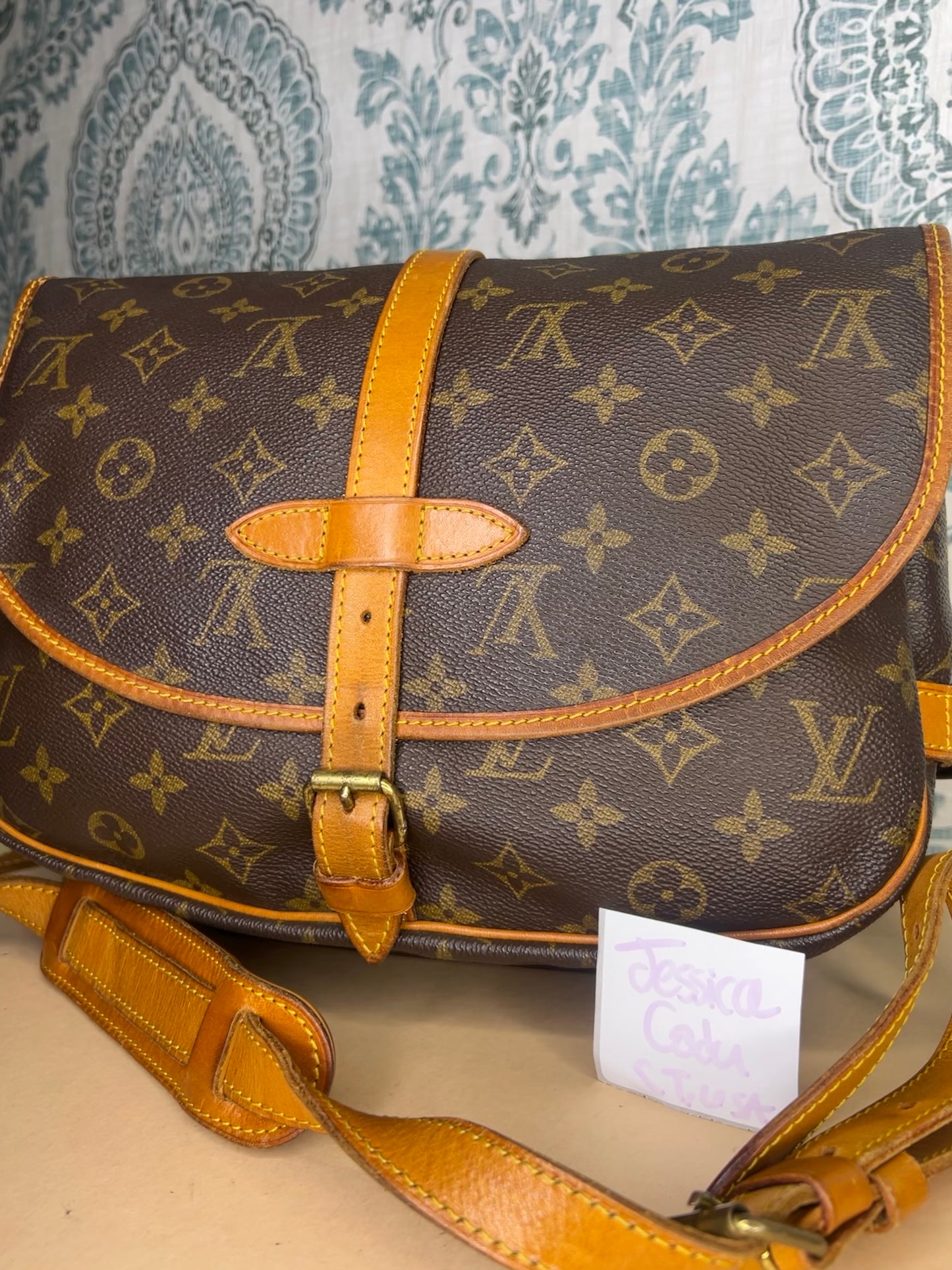 Louis Vuitton Saumur 30