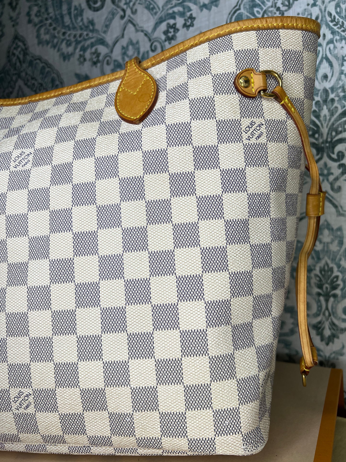 Louis Vuitton Neverfull MM Damier Azur