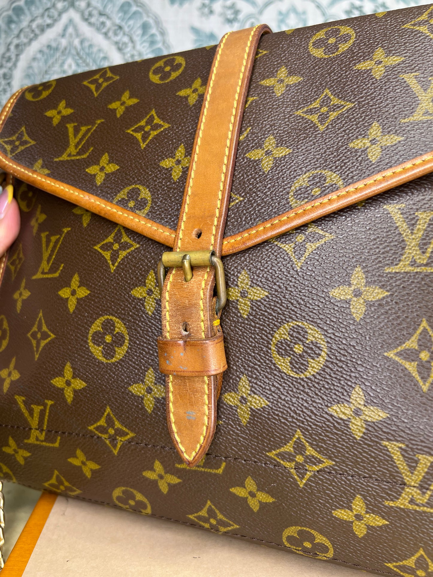 Monogram Portable Serviette

Desktop Organizer