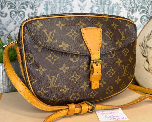 Louis Vuitton Jeune Fille MM