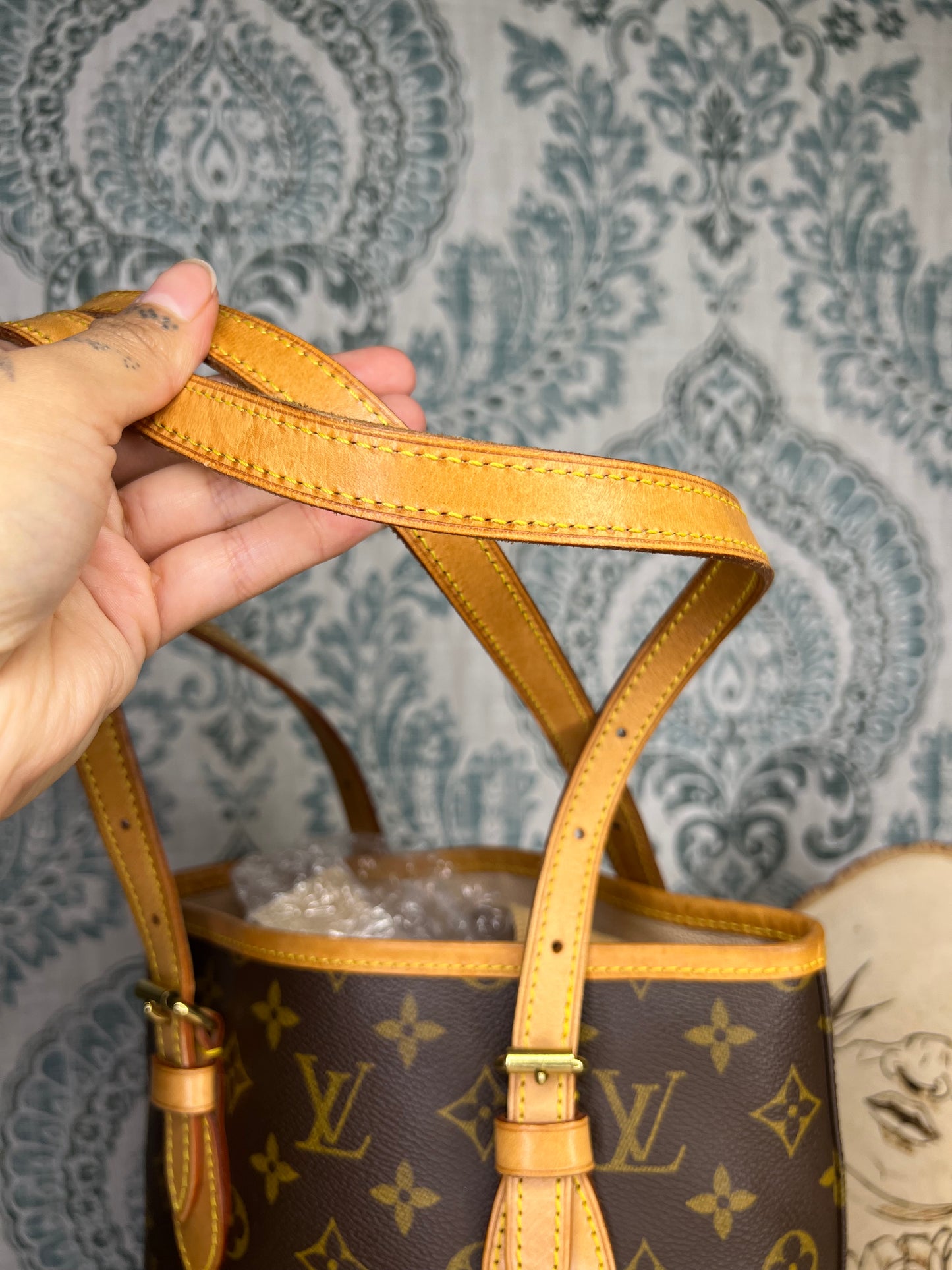 Louis Vuitton Bucket PM