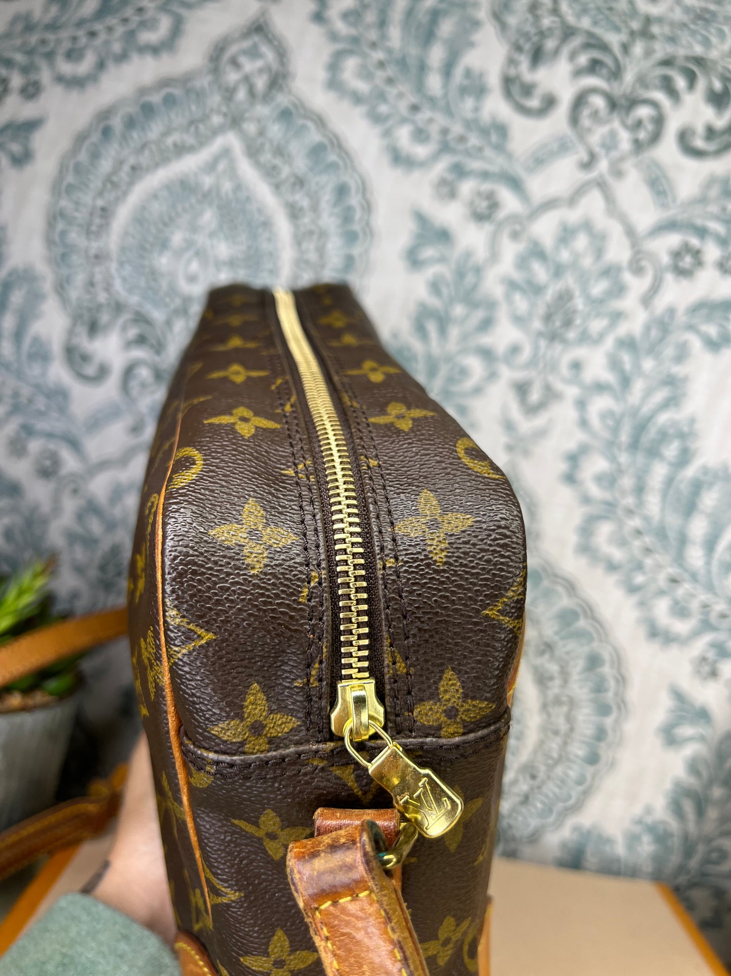 Louis Vuitton Trocadero 30