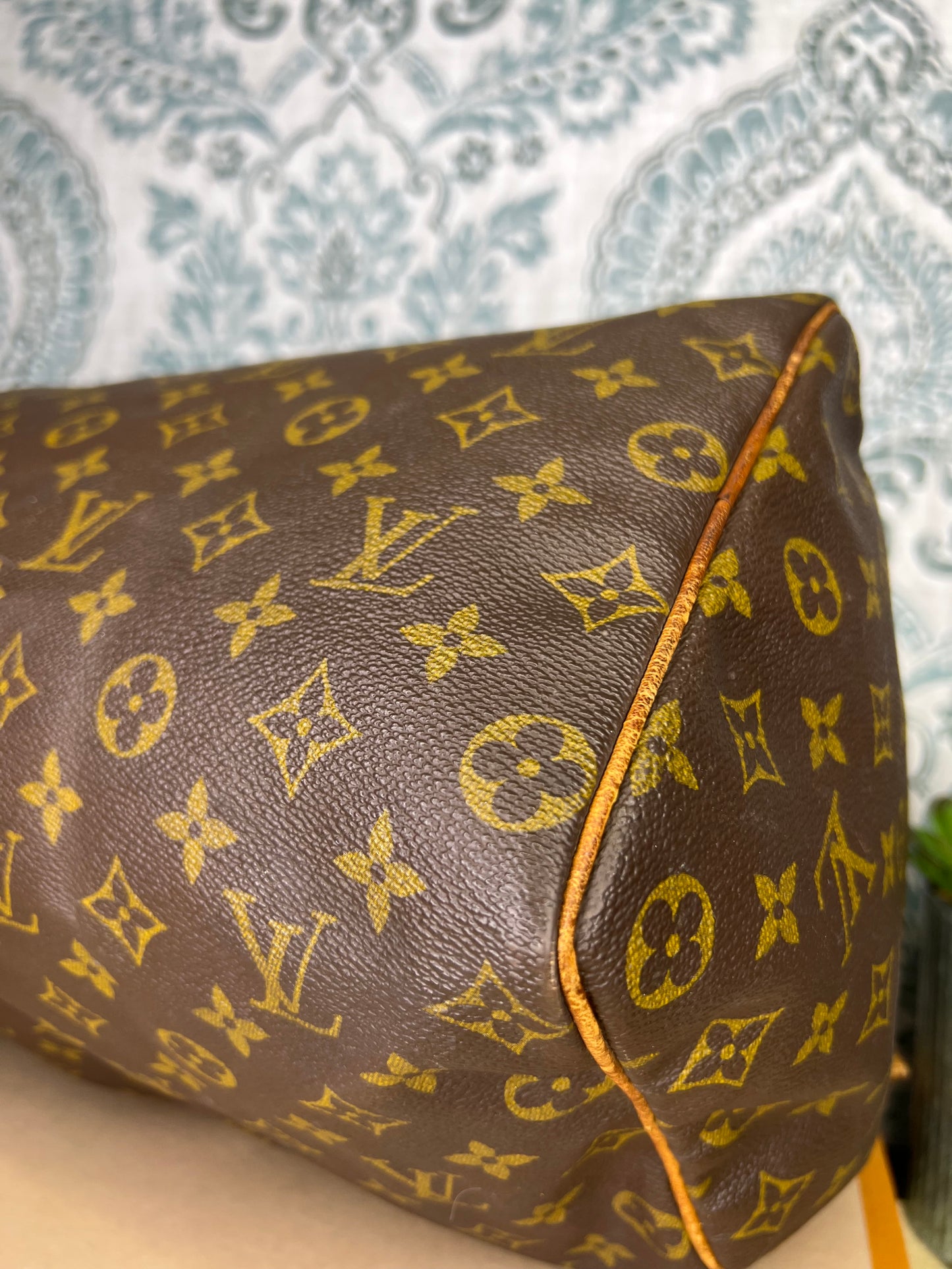 Louis Vuitton Speedy 40