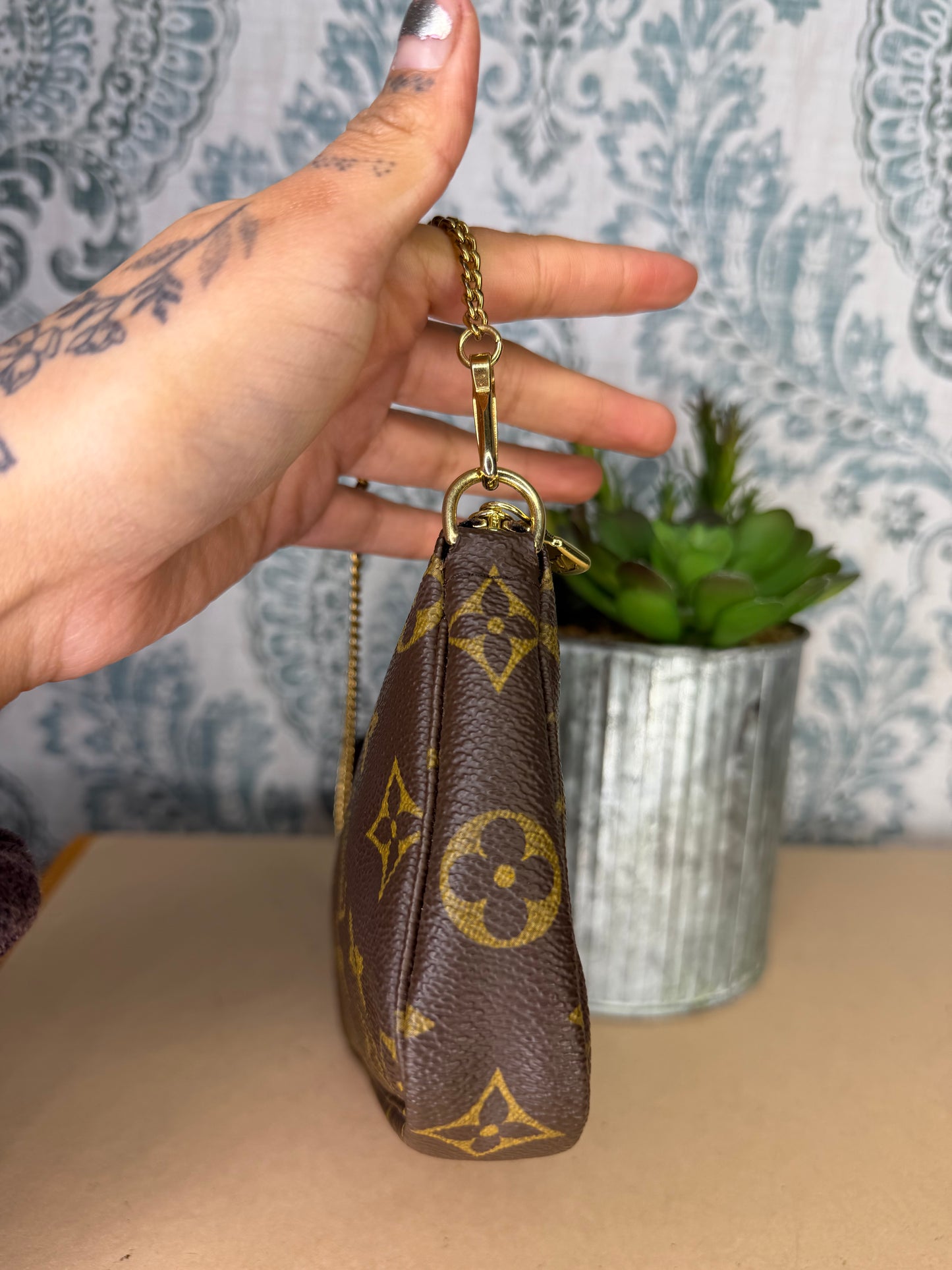 Louis Vuitton Monogram Bucket Pochette #2