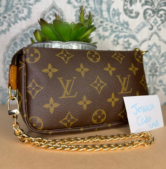 Louis Vuitton Monogram Bucket Pochette #1