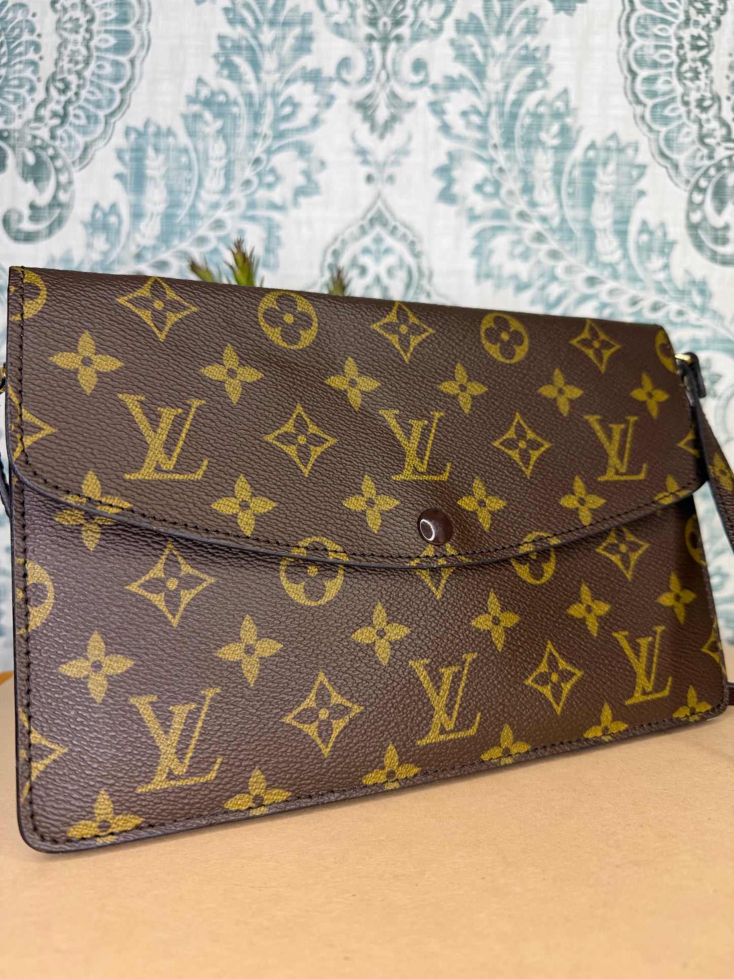 Louis Vuitton Pochette Double Rabat