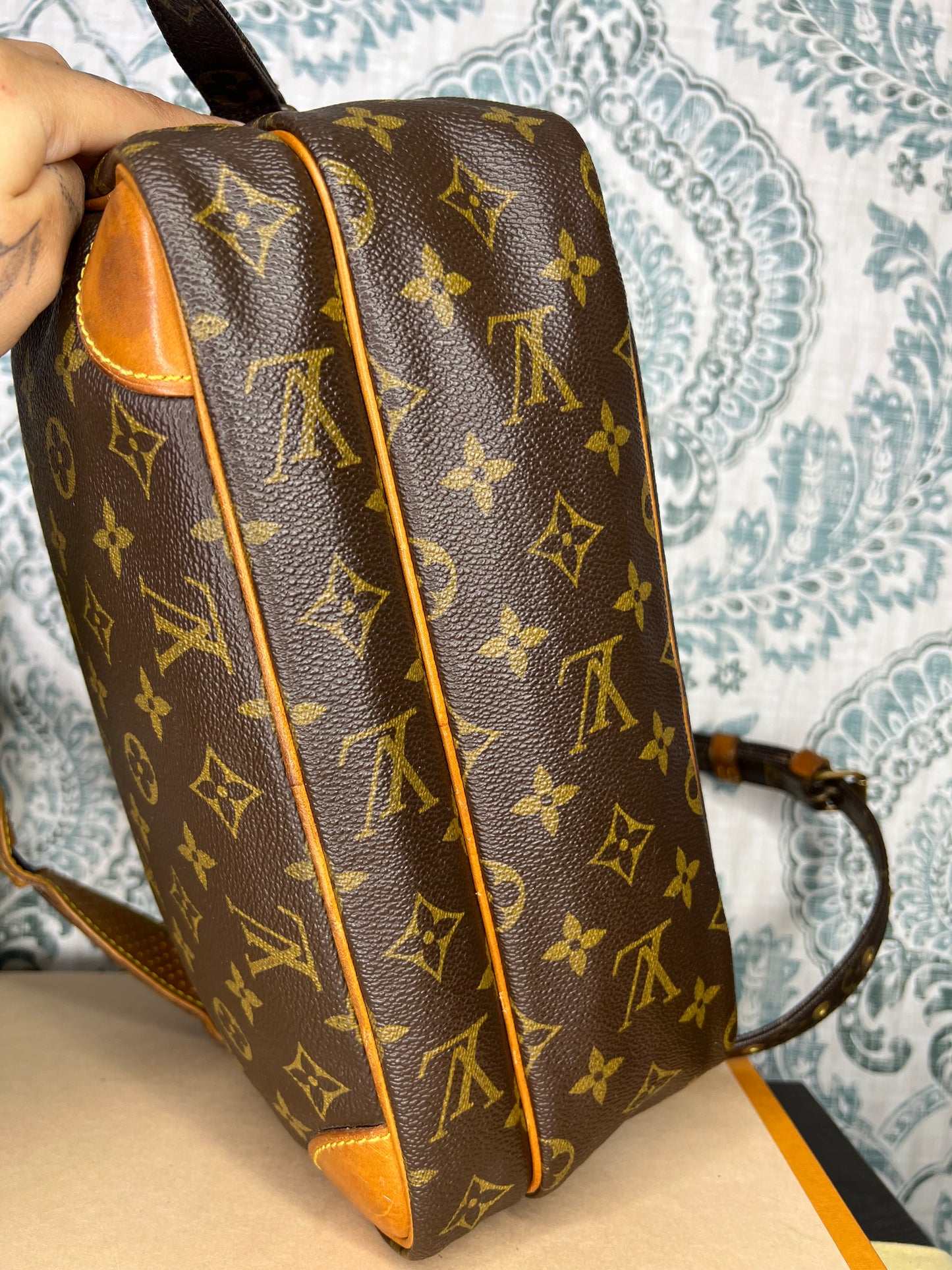 Louis Vuitton Nile PM
