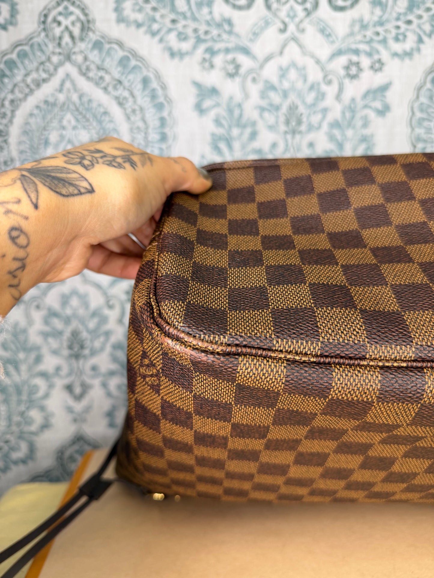 Louis Vuitton Damier Ebene Neverfull MM Rose Ballerine