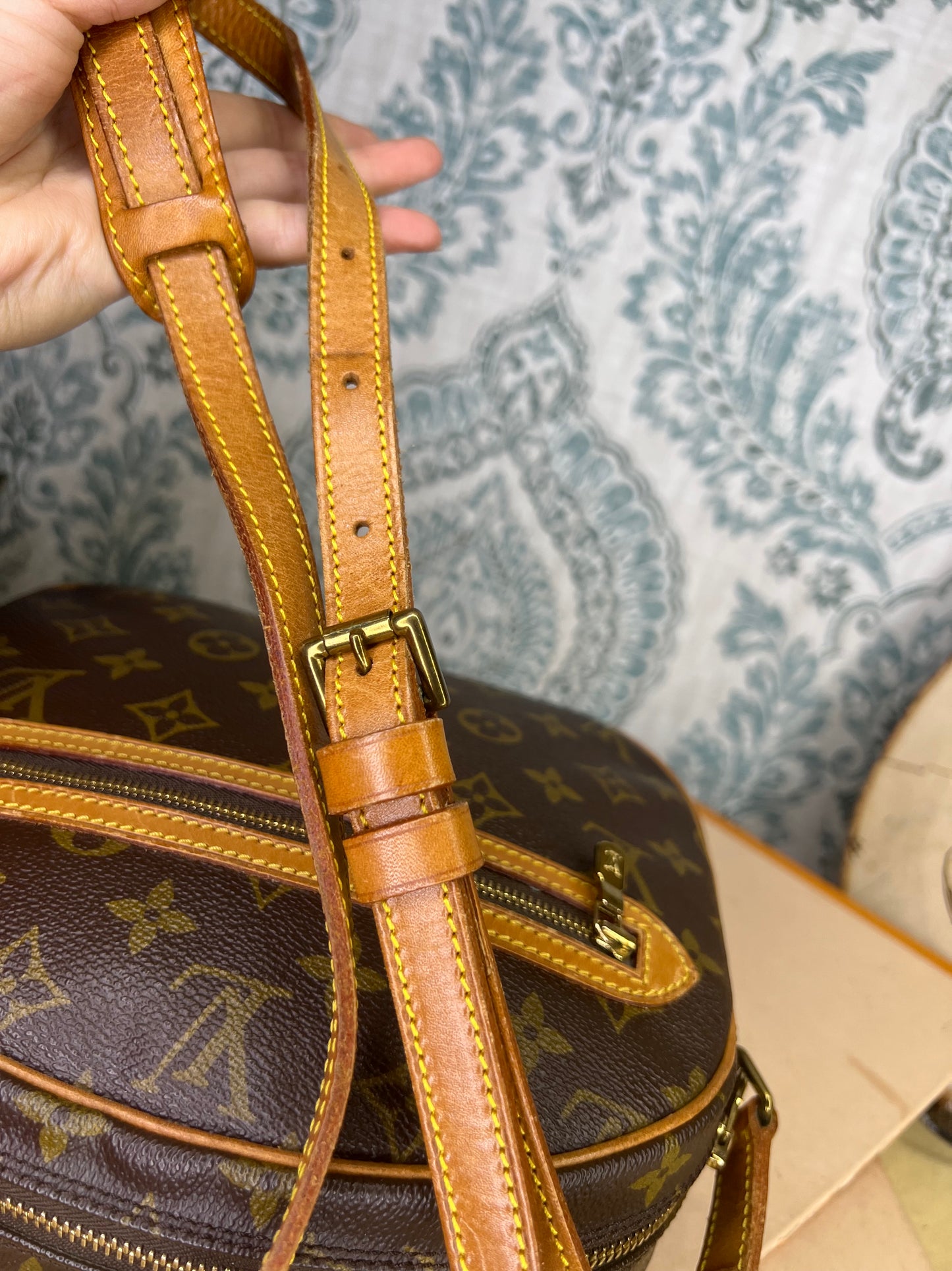 Louis Vuitton Senlis