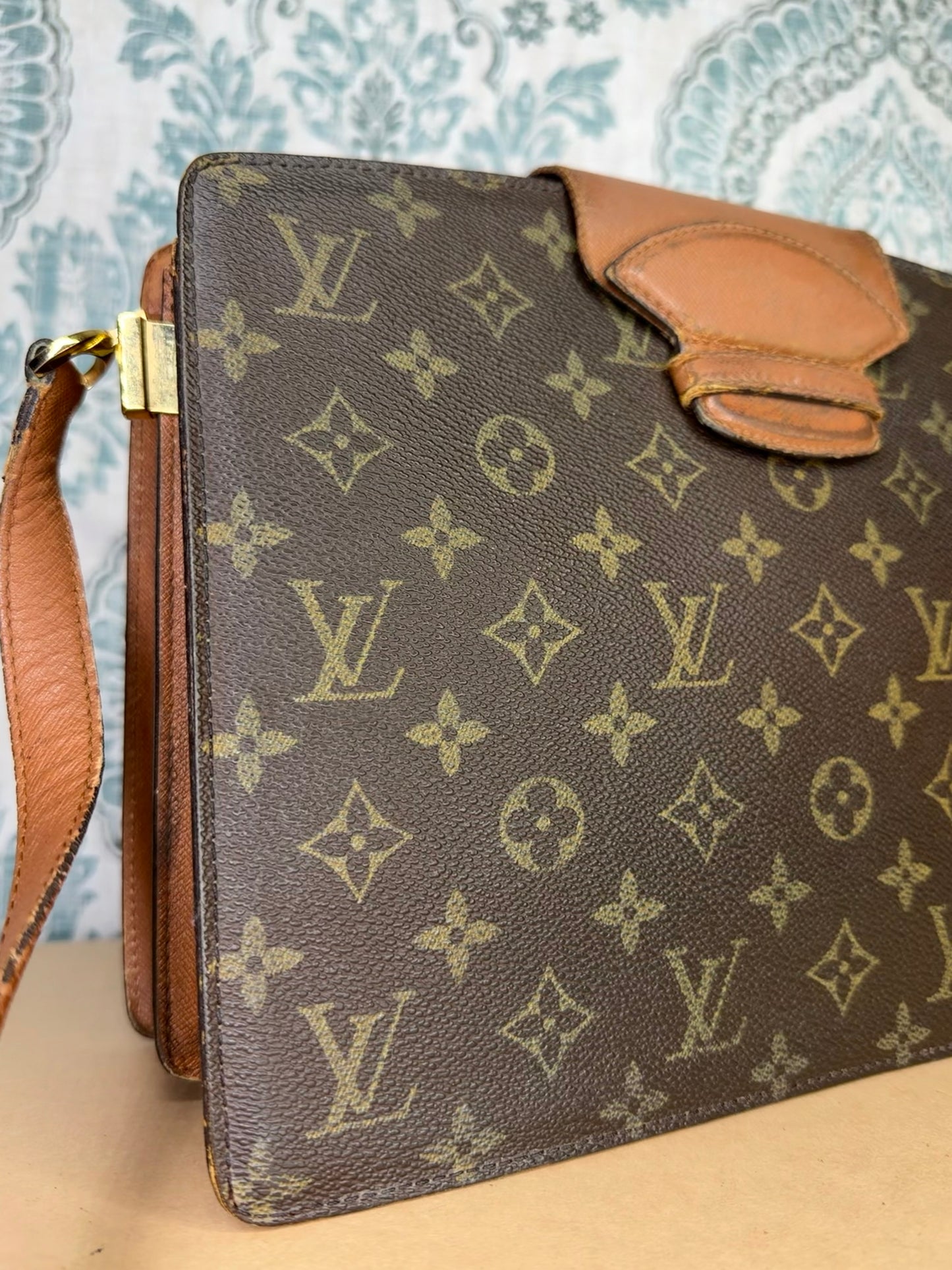 Louis Vuitton Courcelles