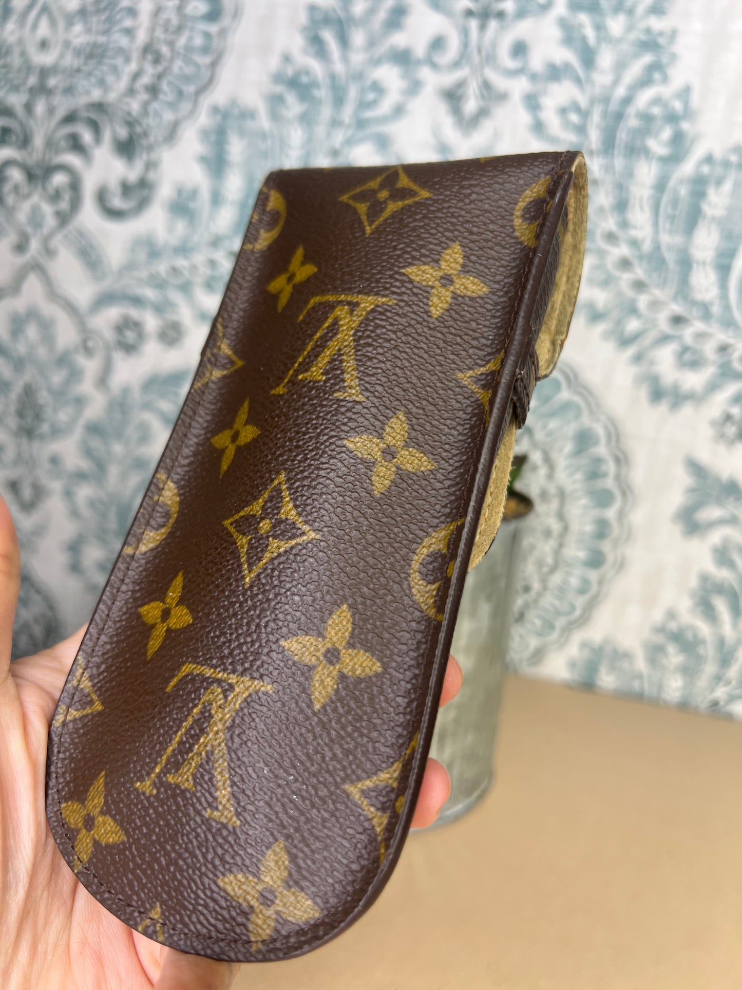 Louis Vuitton Etui Lunette Rabat Glasses Case