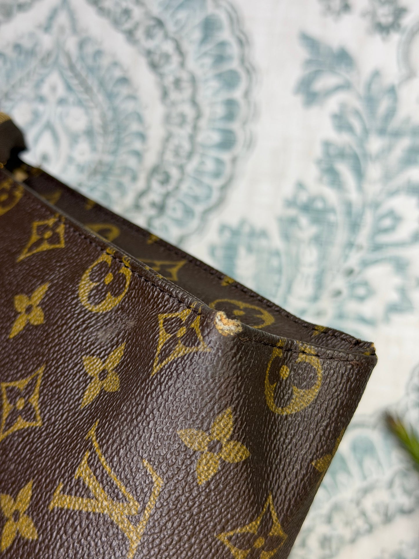 Louis Vuitton Toiletry 26 #1 (needs new zipper)