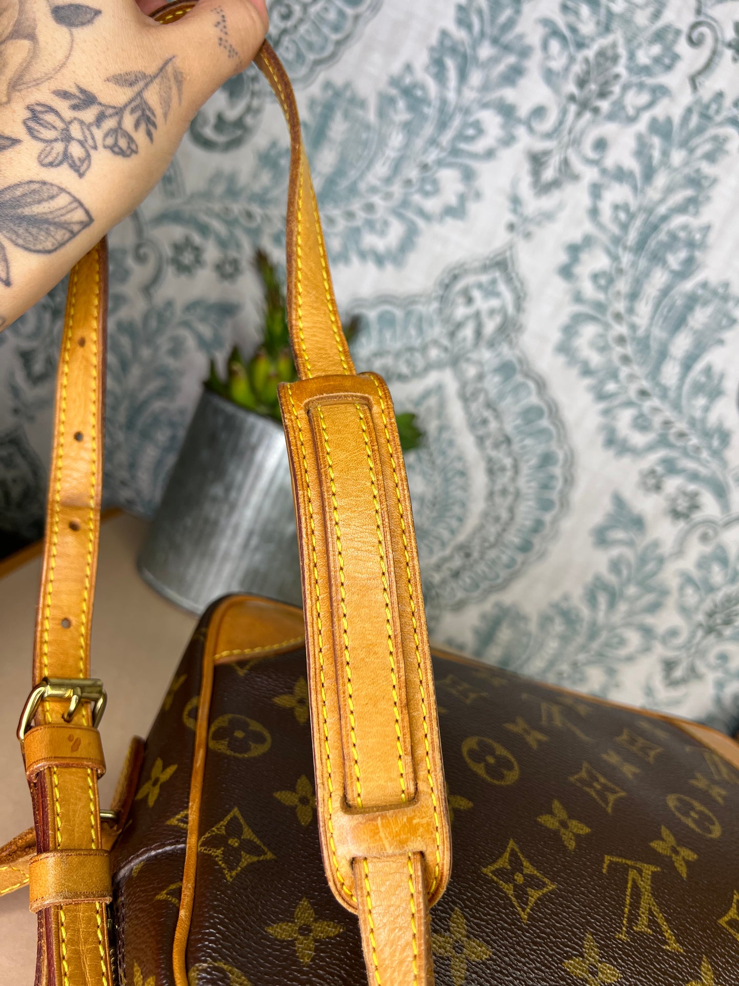 Louis Vuitton Trocadero 27