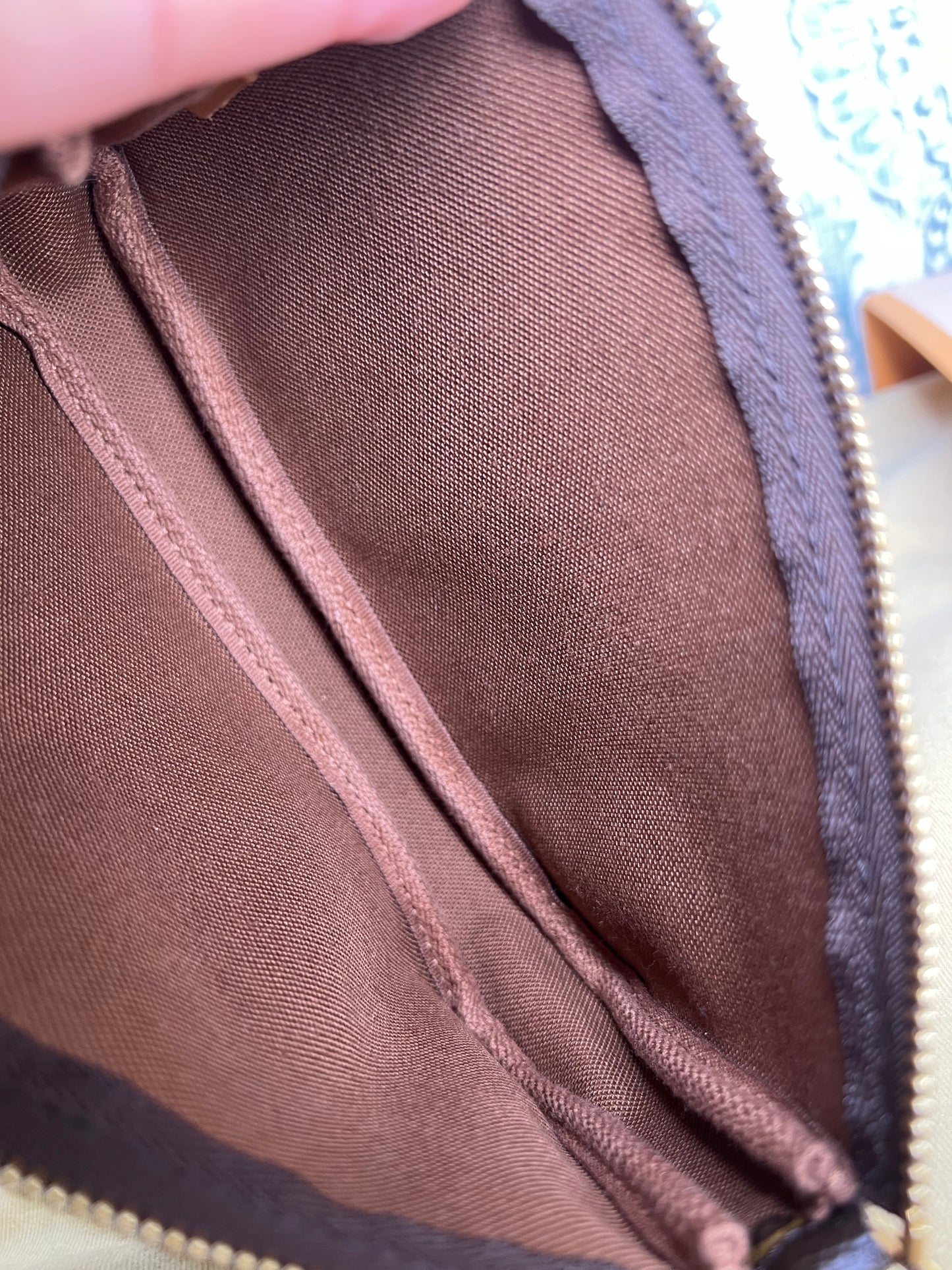 Louis Vuitton Monogram Bucket Pochette