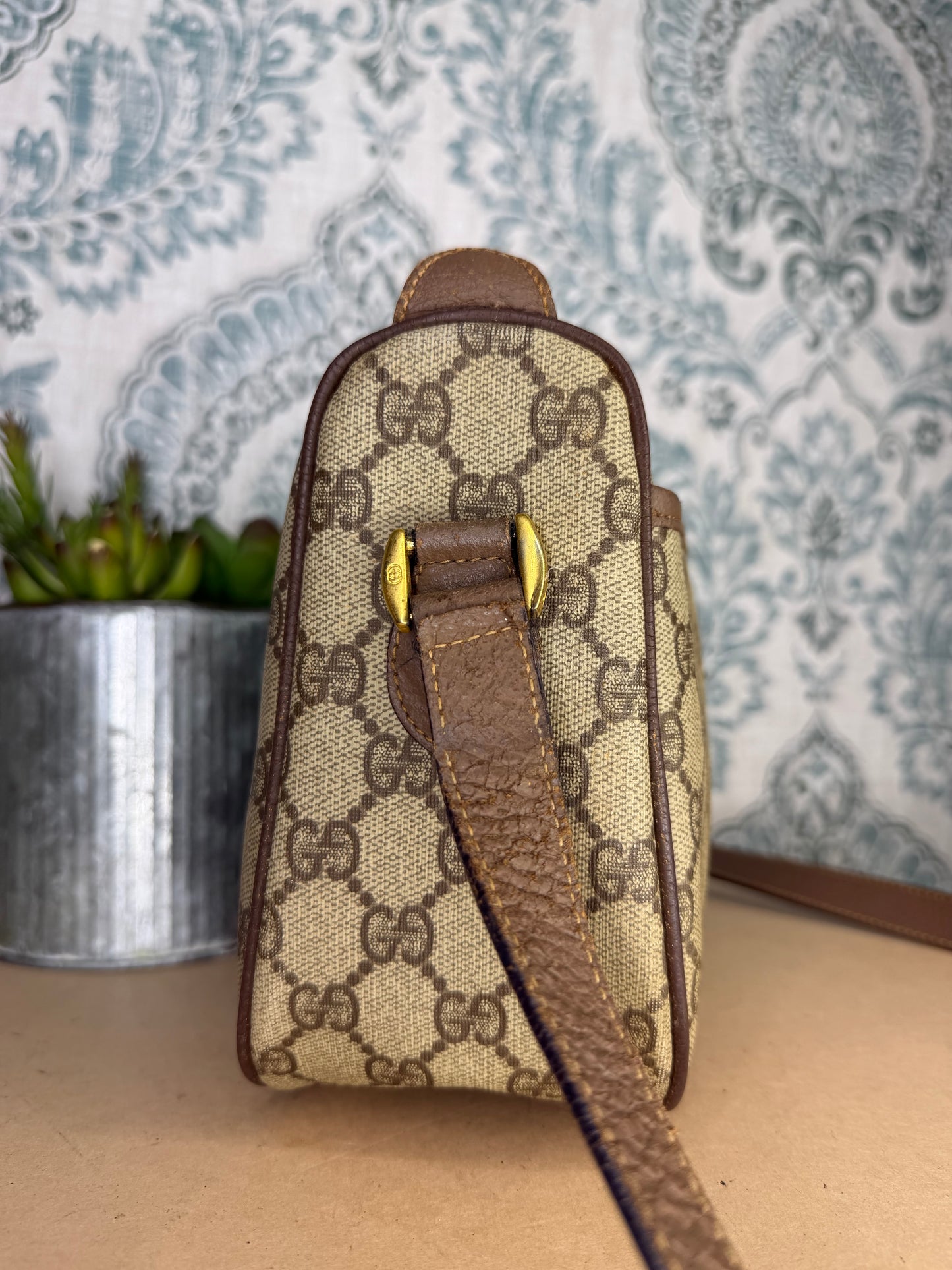 Gucci Supreme Vintage Purse