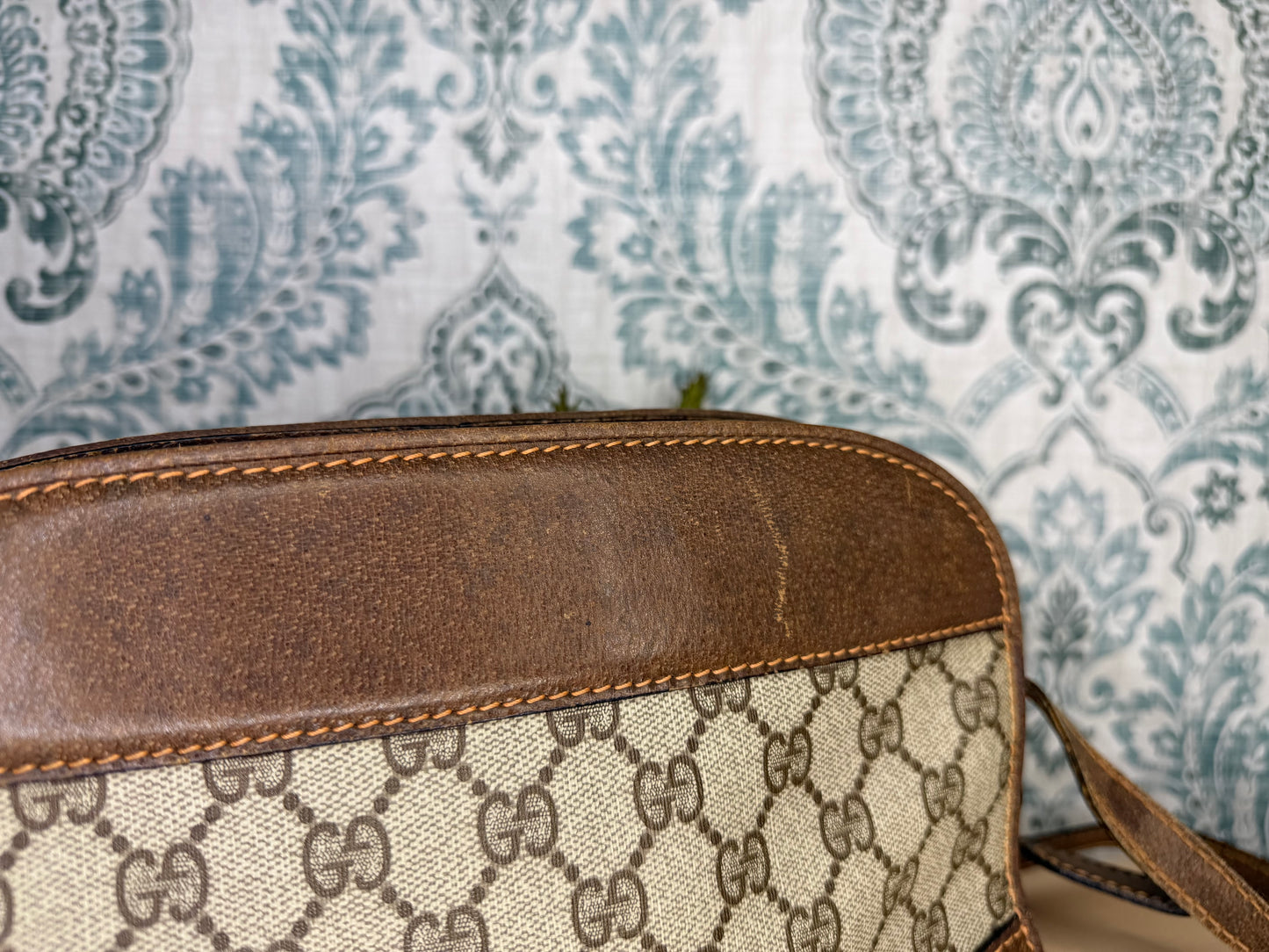Gucci Supreme Vintage Purse