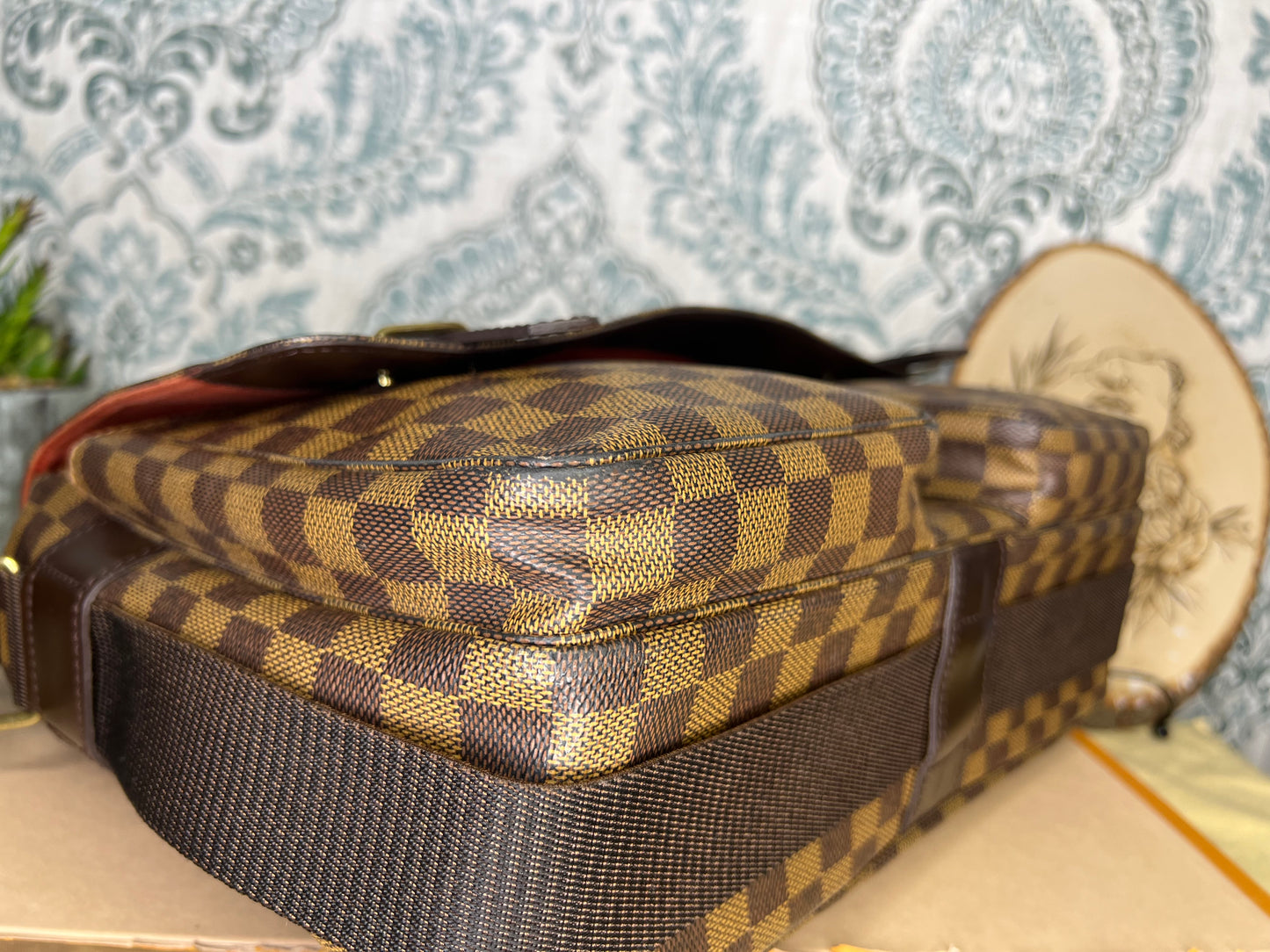 Louis Vuitton Broadway Messenger