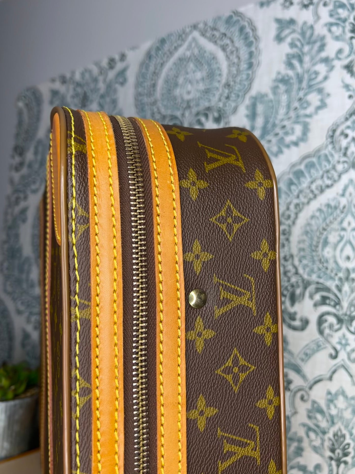 Louis Vuitton Stratos 50