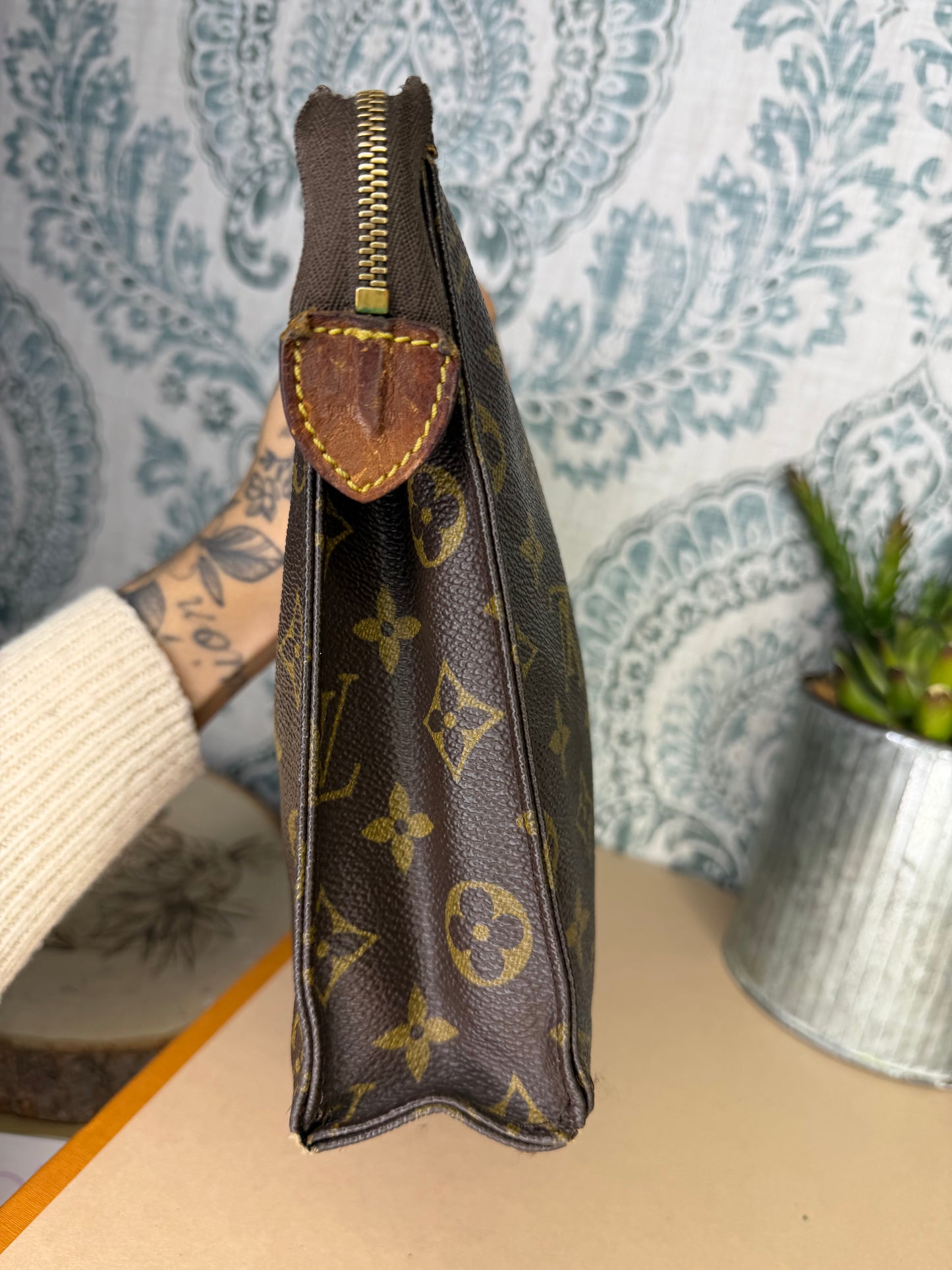 Louis Vuitton Toiletry 26 #1 (needs new zipper)