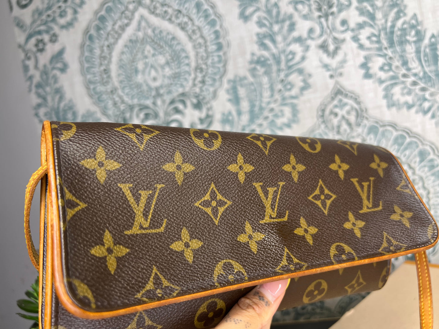 Louis Vuitton Twin Pochette GM