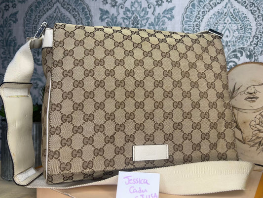 Gucci Messenger Bag