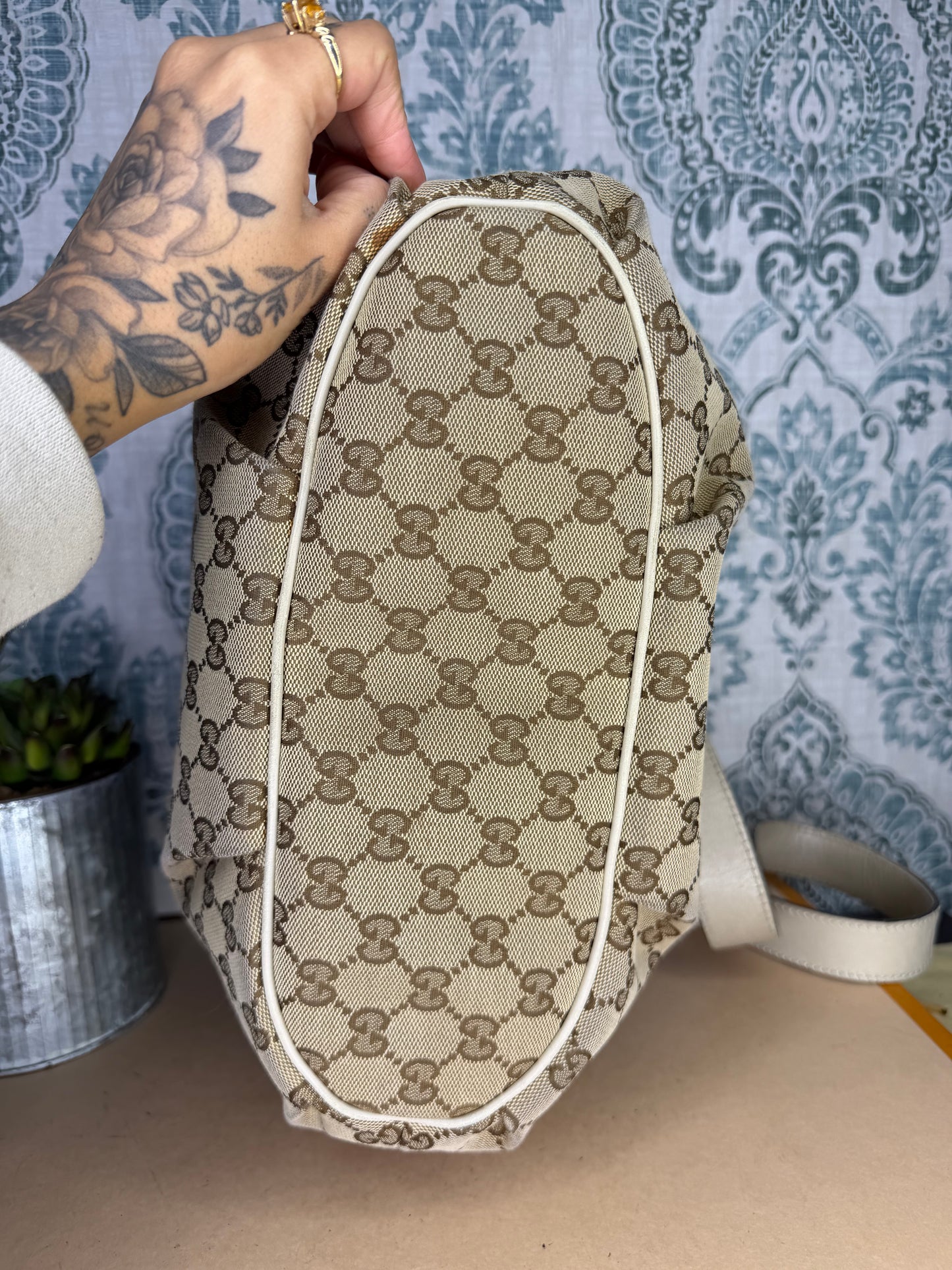 Gucci Canvas GG Beige Crossbody