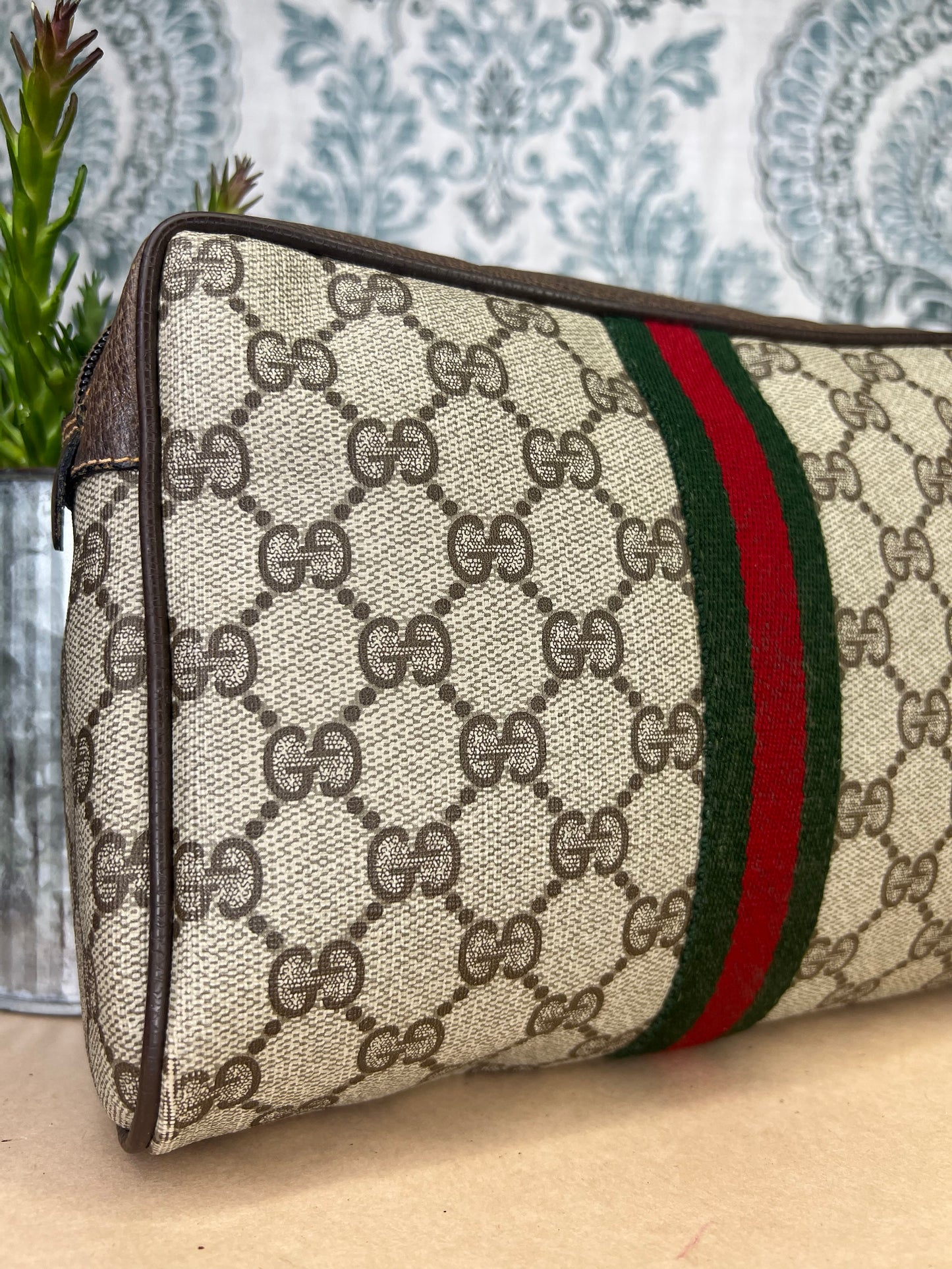 Gucci Supreme Brown Sherry Line Pouch