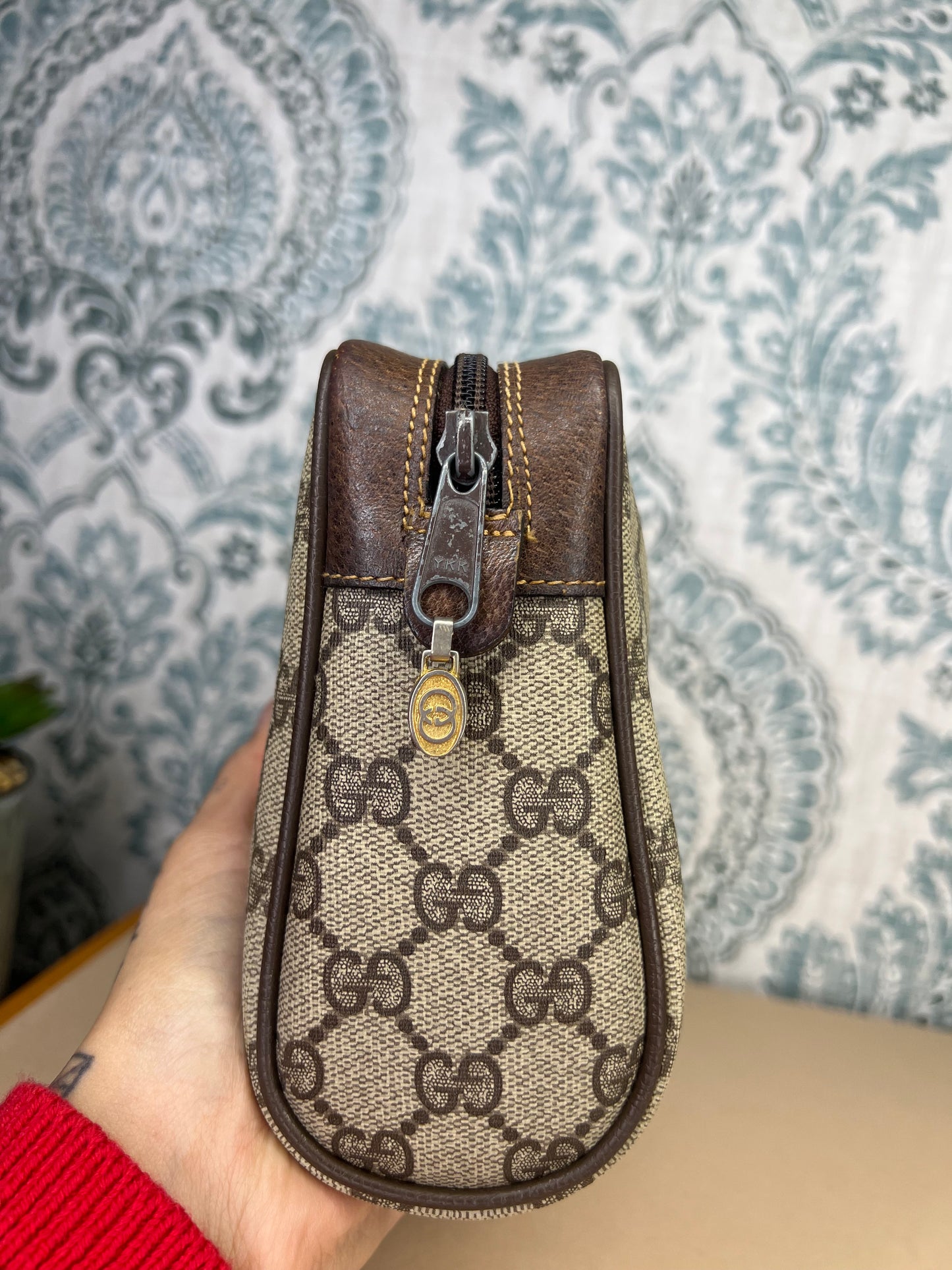 Gucci Supreme Brown Sherry Line Pouch