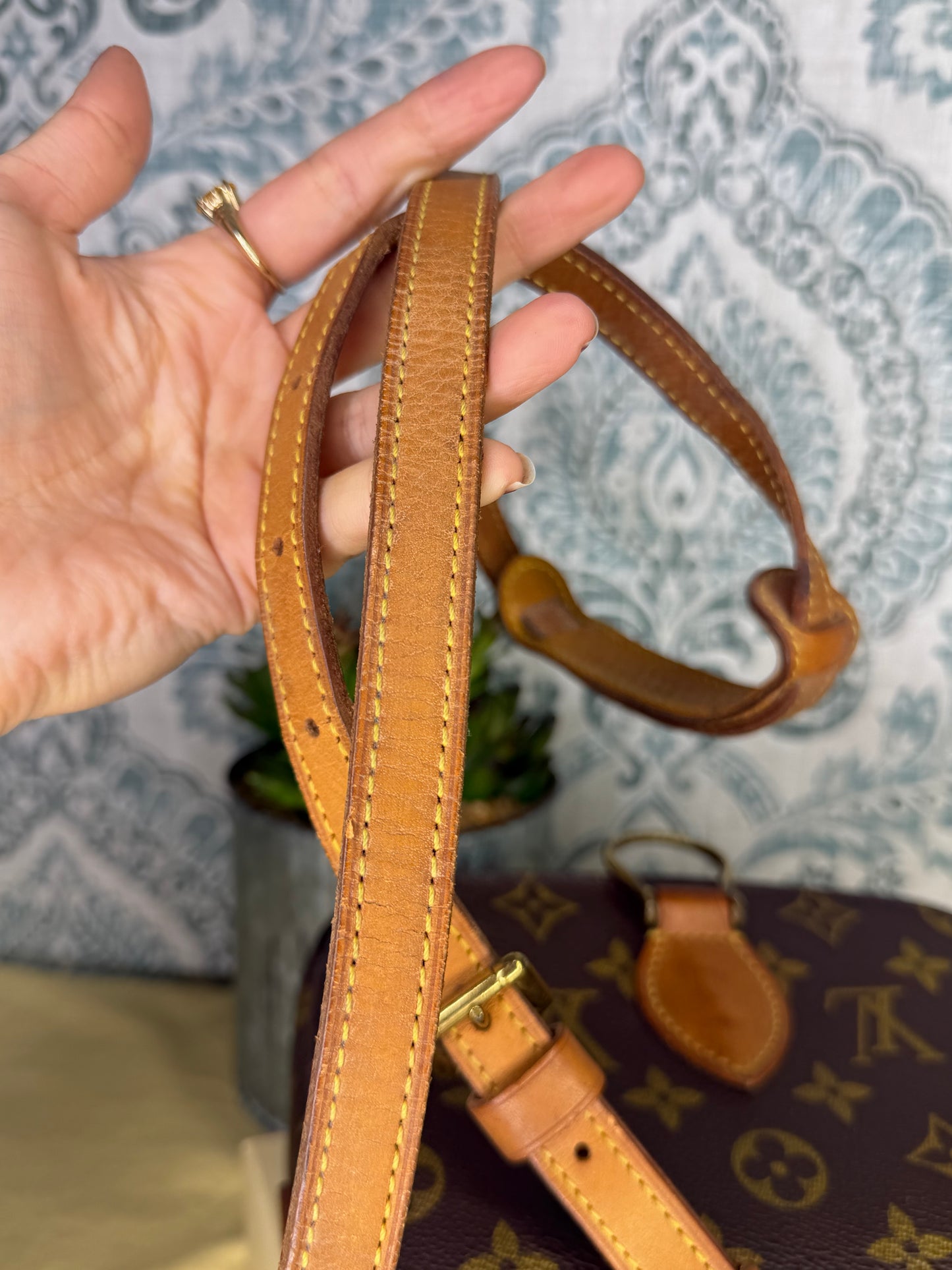 Louis Vuitton Saint Cloud MM