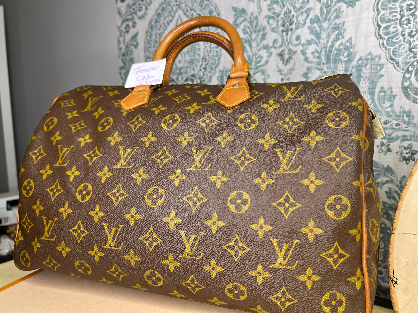 Louis Vuitton Speedy 35