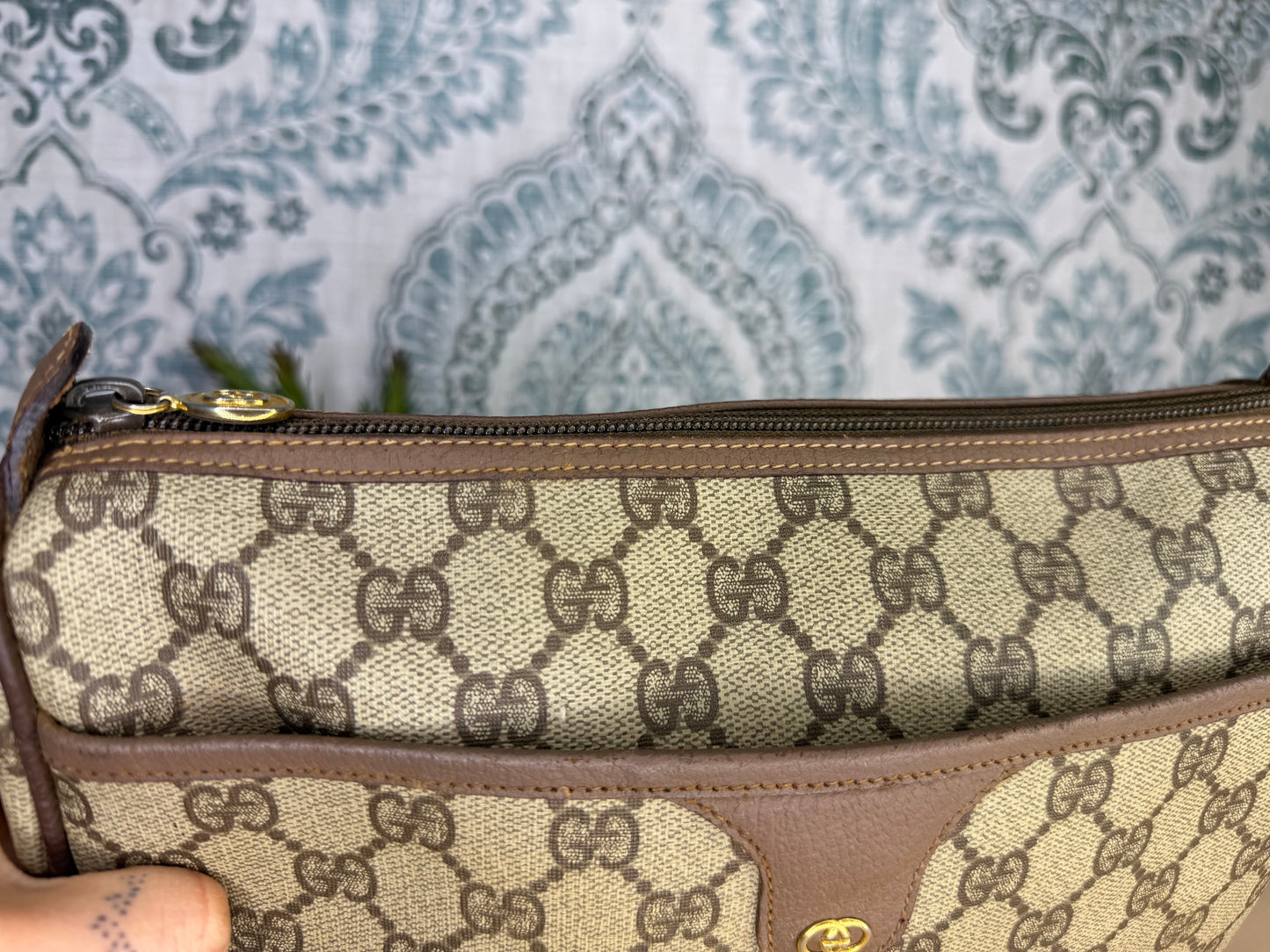 Gucci Supreme Vintage Purse