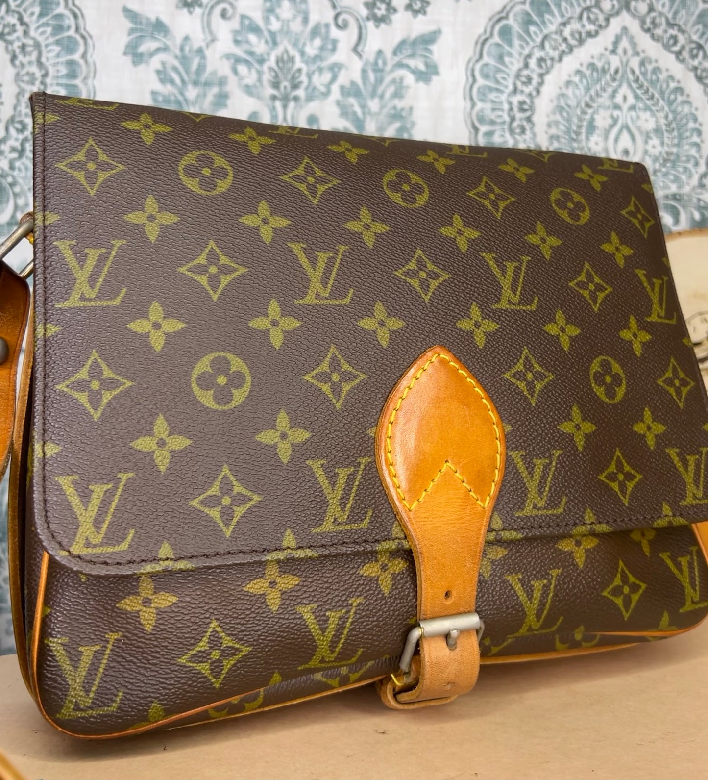 Louis Vuitton Cartouchiere GM
