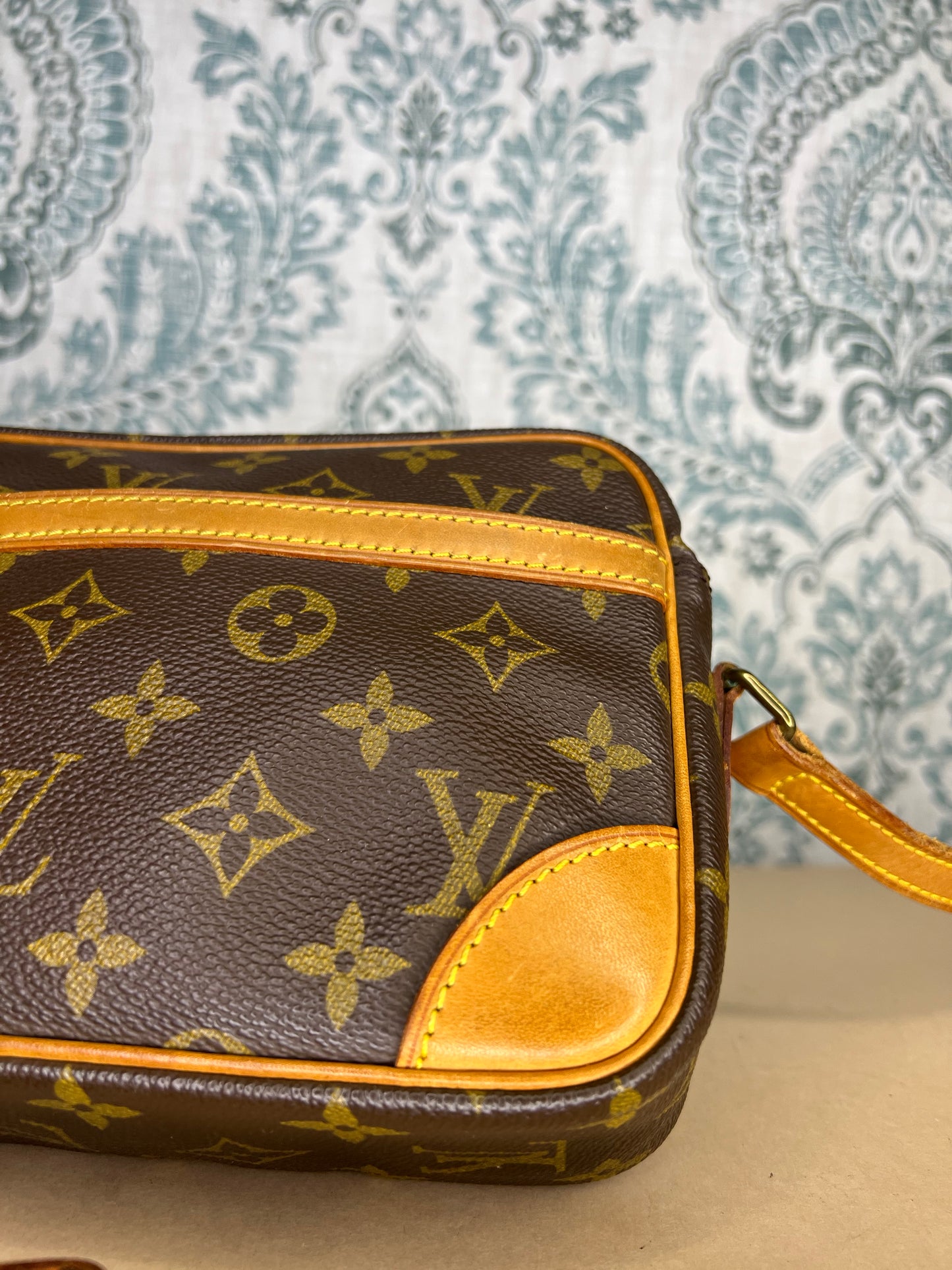 Louis Vuitton Trocadero 23