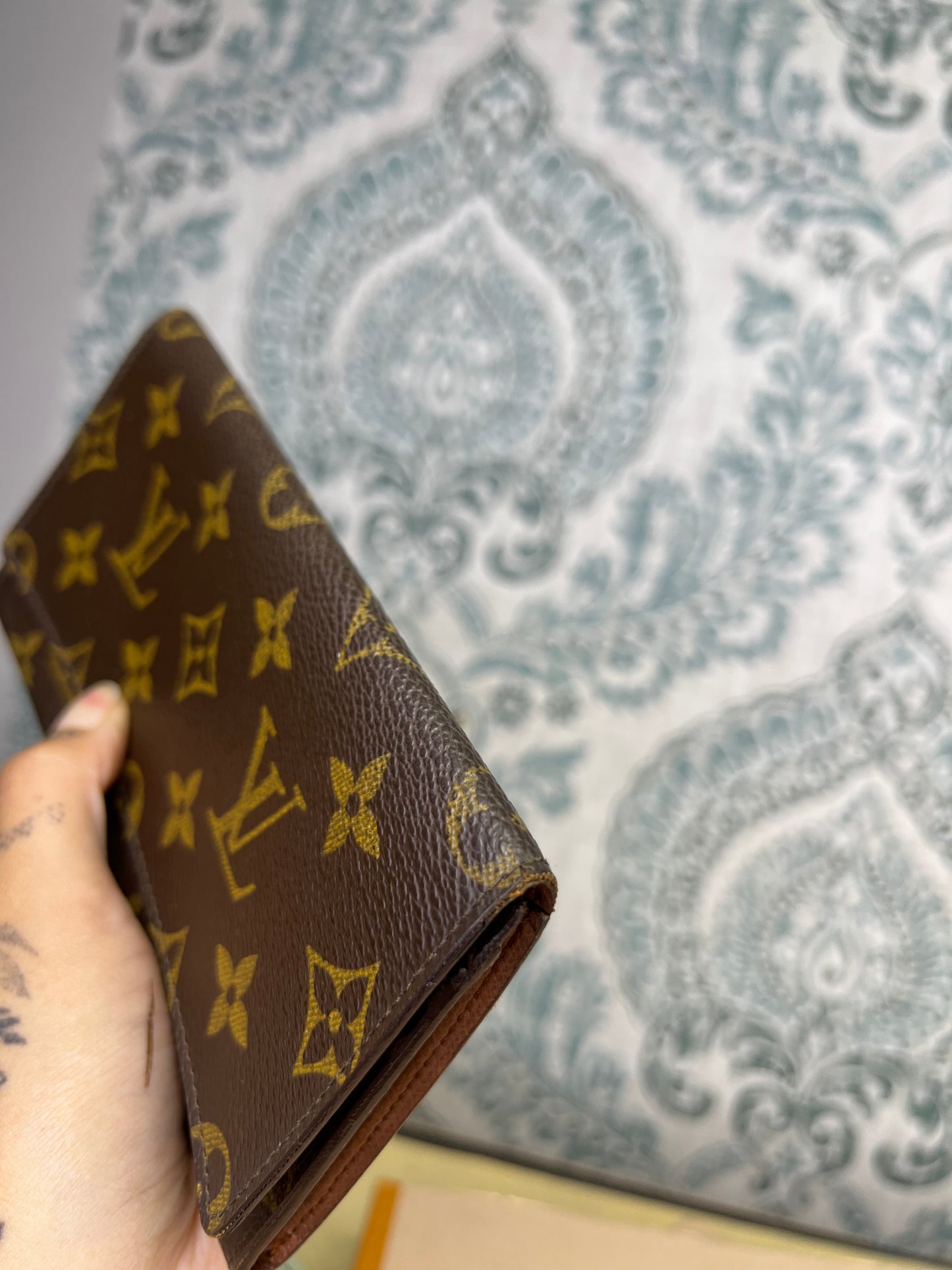Louis Vuitton Porte 3 Yen Wallet