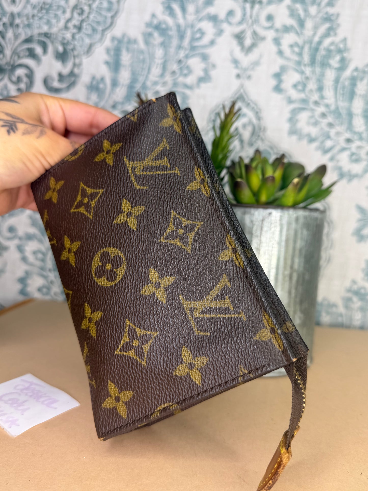 Louis Vuitton Toiletry 15