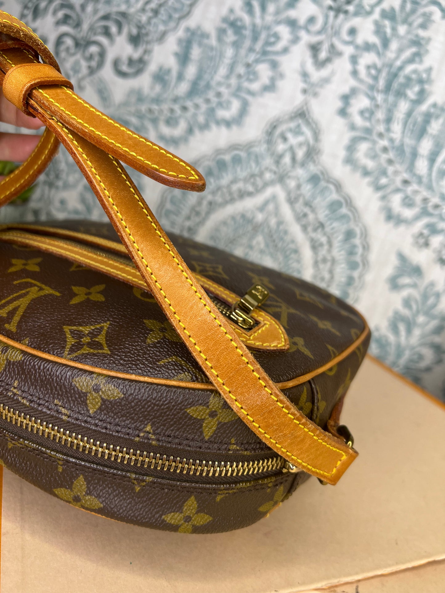 Louis Vuitton Senlis