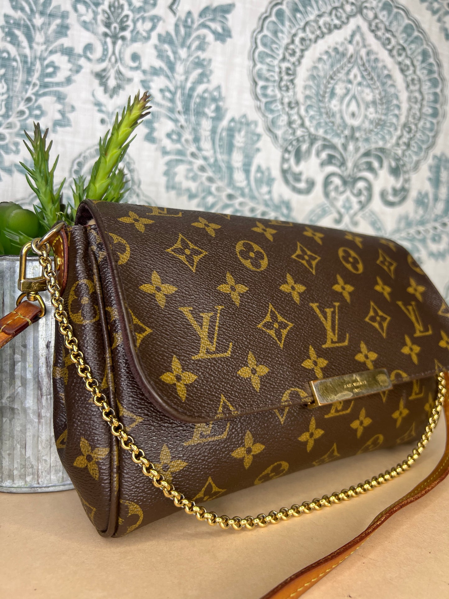 Louis Vuitton Favorite MM